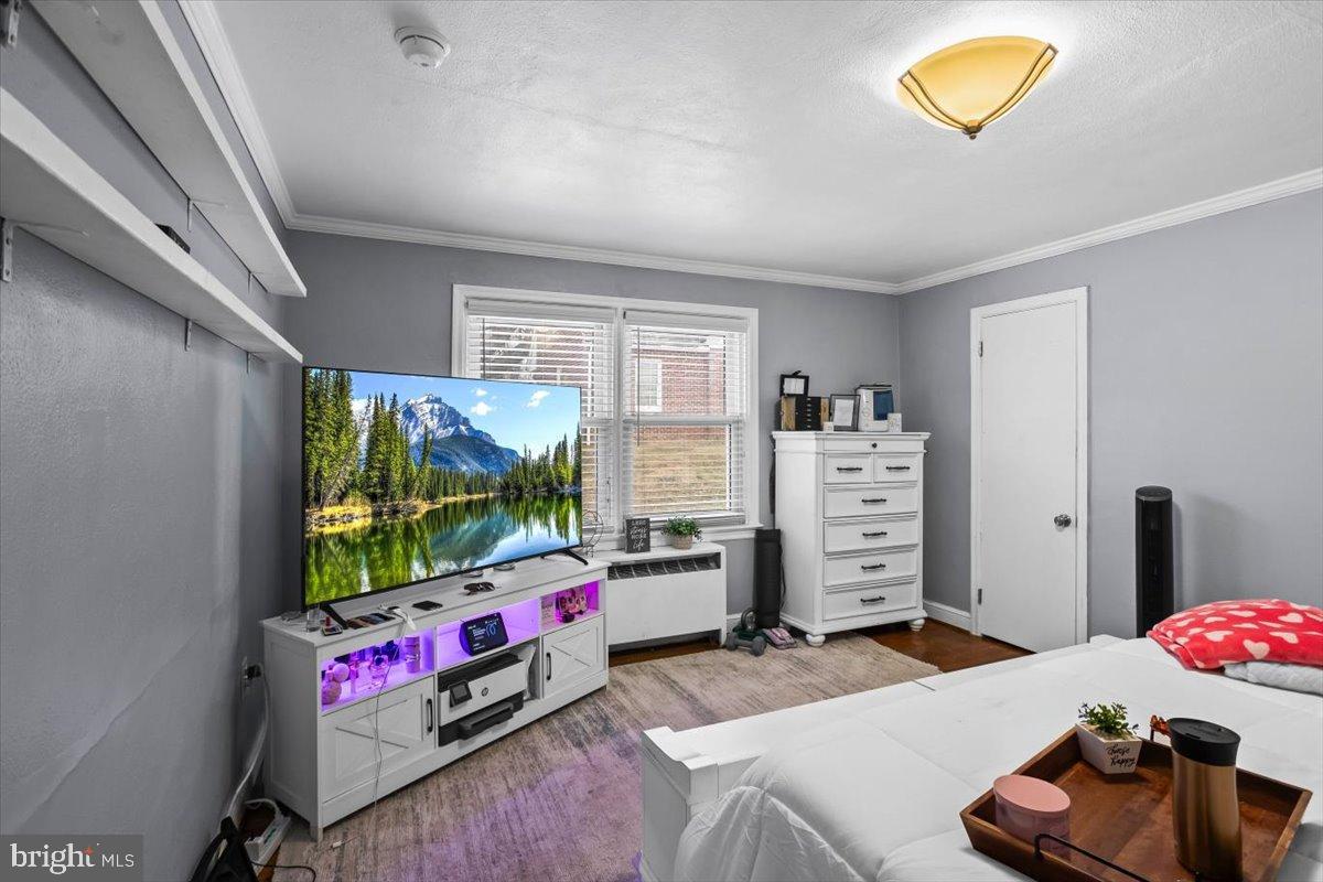 PLEASUREVILLE - Residential