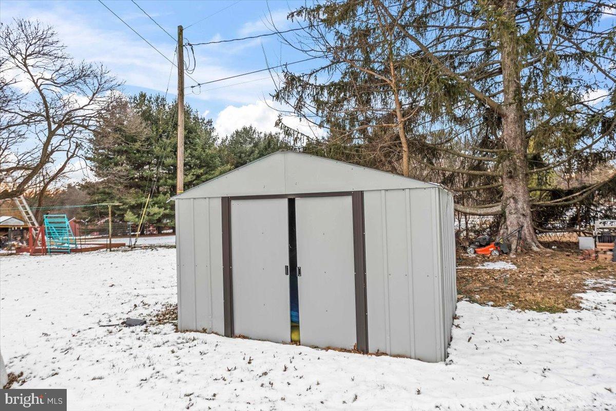 PLEASUREVILLE - Residential