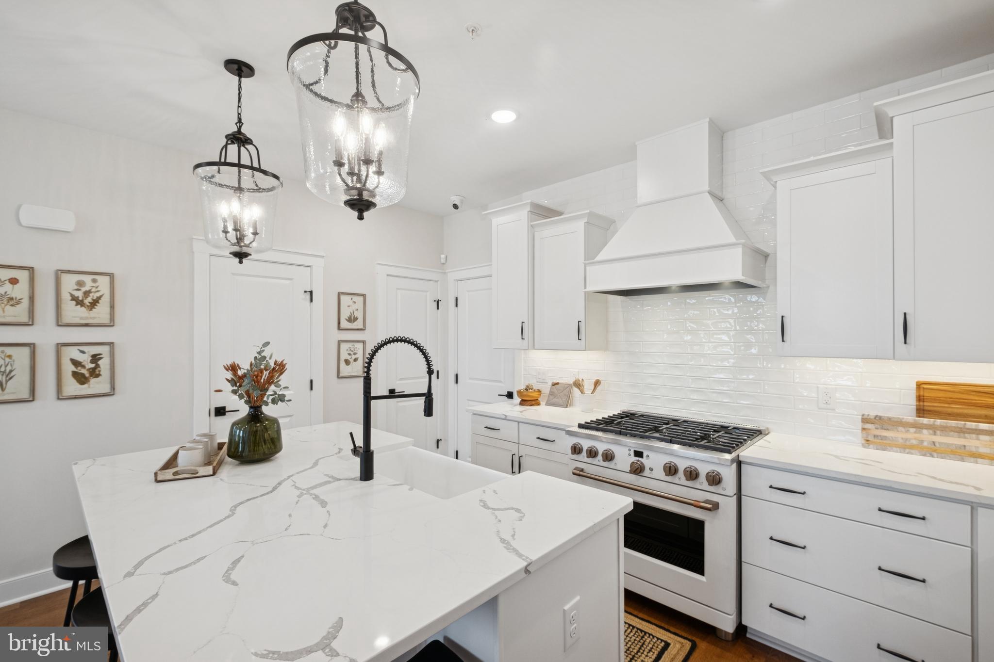 GALLERY PARK AT WESTFIELDS - Residential