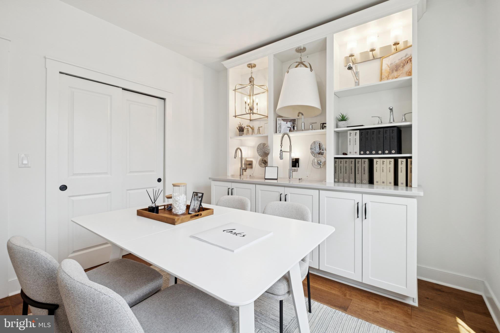 GALLERY PARK AT WESTFIELDS - Residential