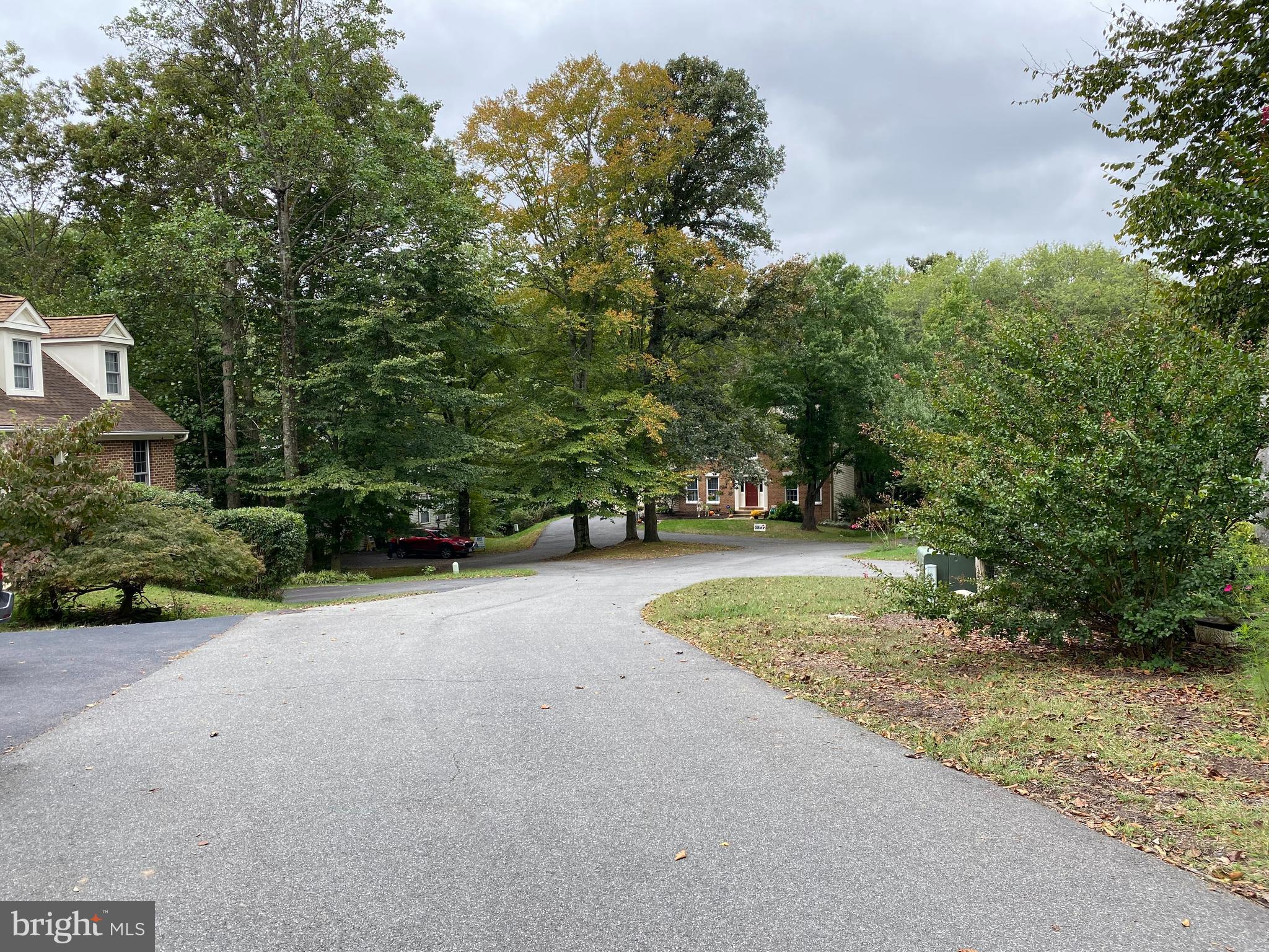 LAKE RIDGE - Residential