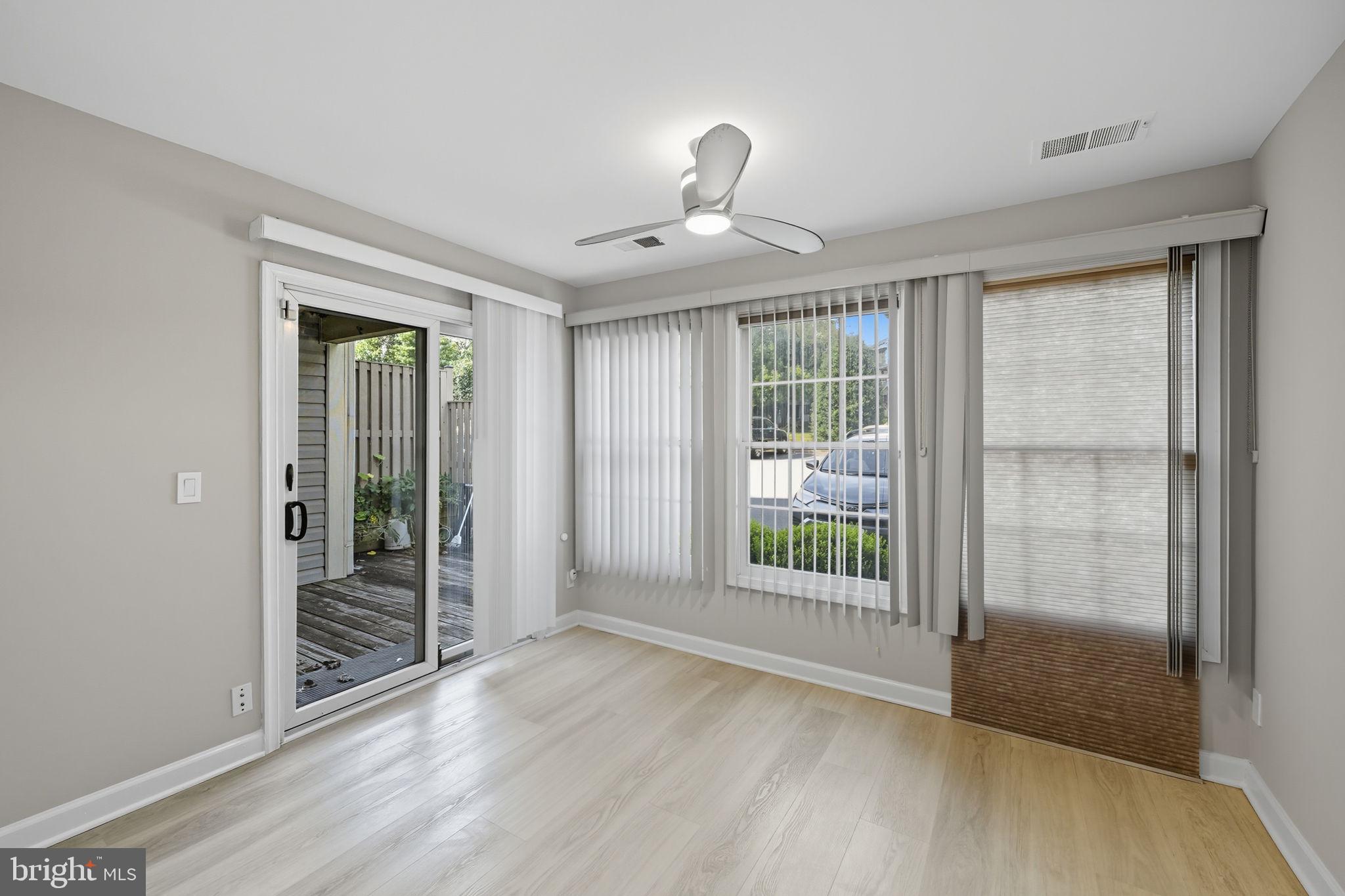 PENDERBROOK - Residential