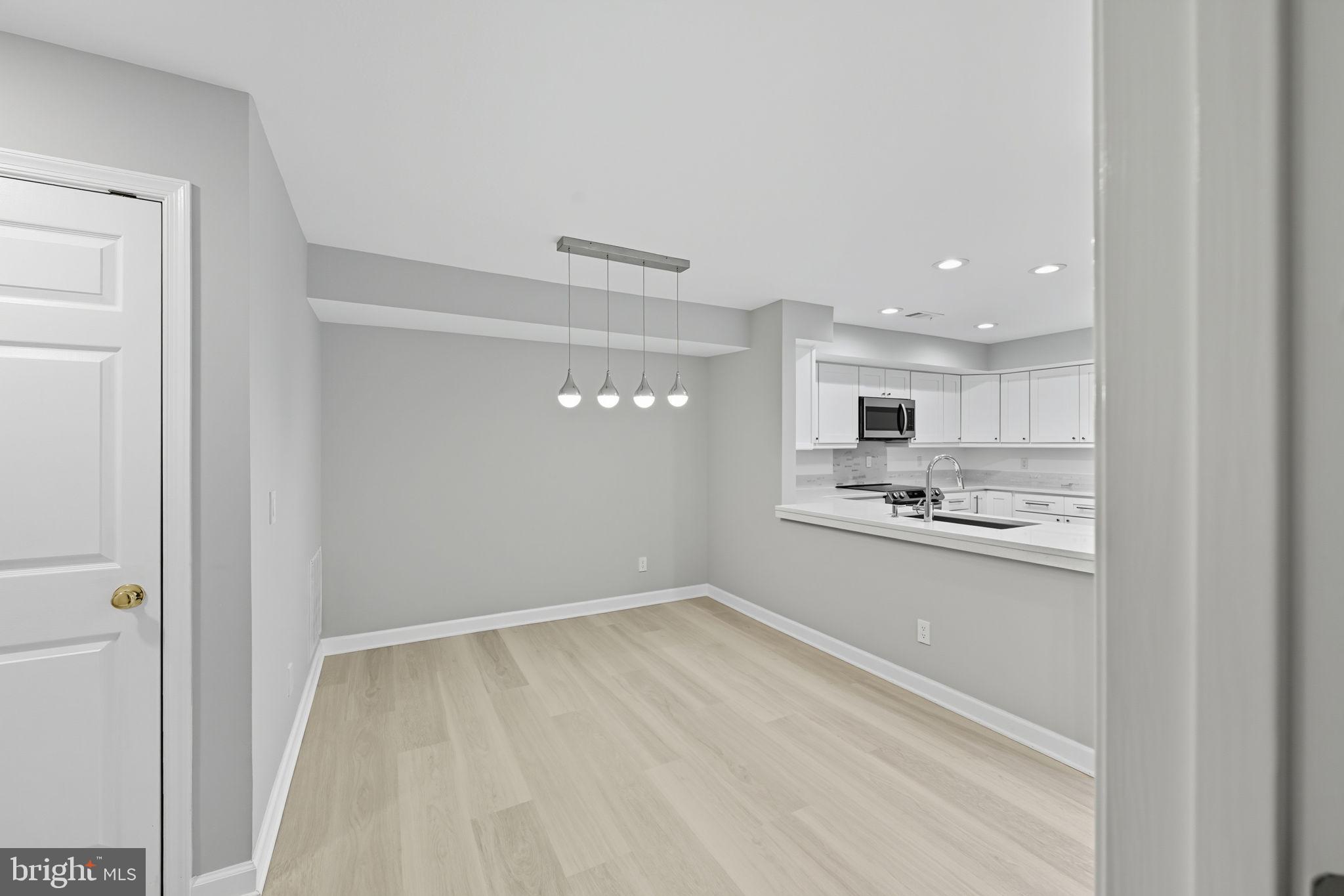 PENDERBROOK - Residential