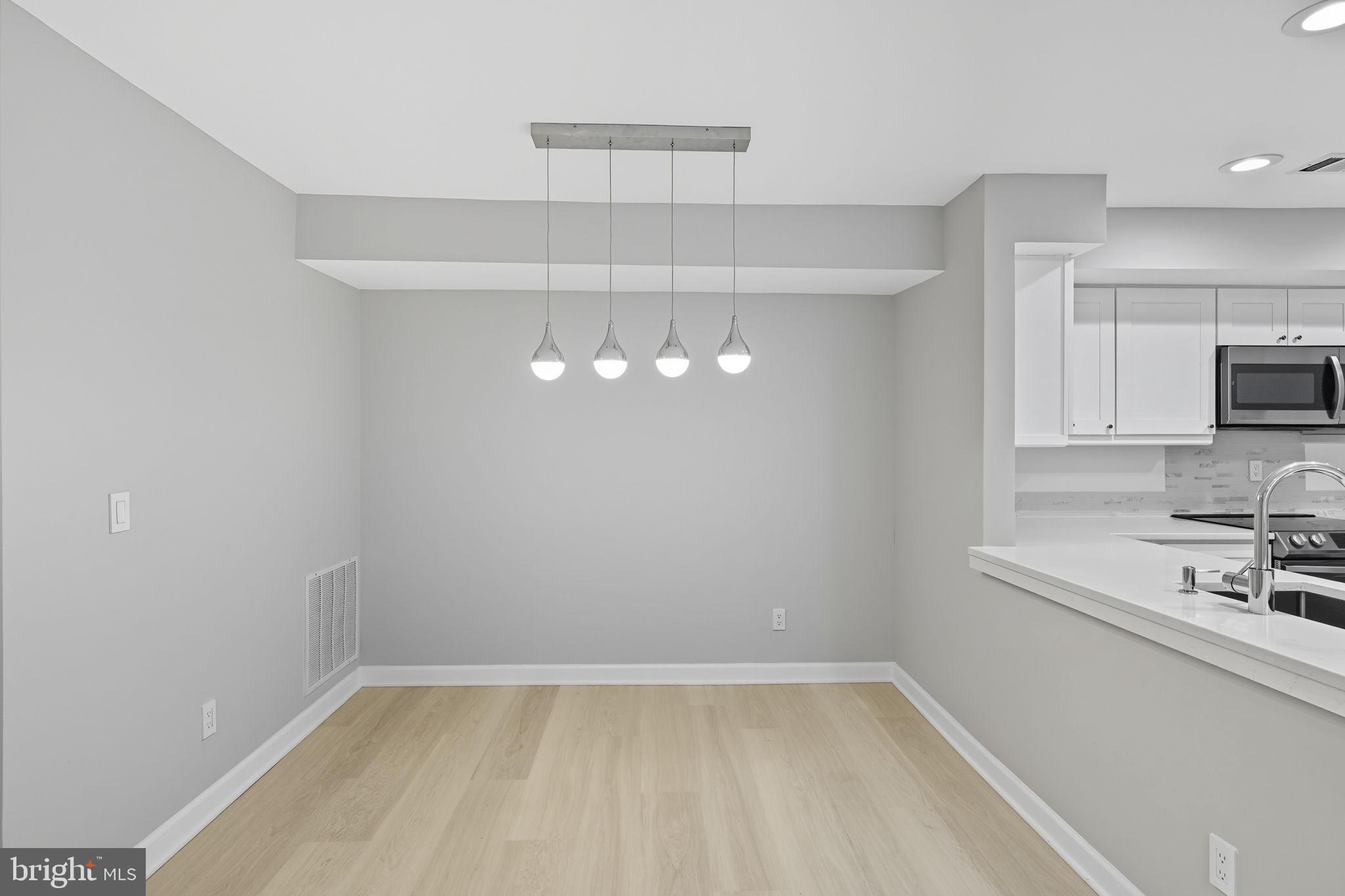 PENDERBROOK - Residential