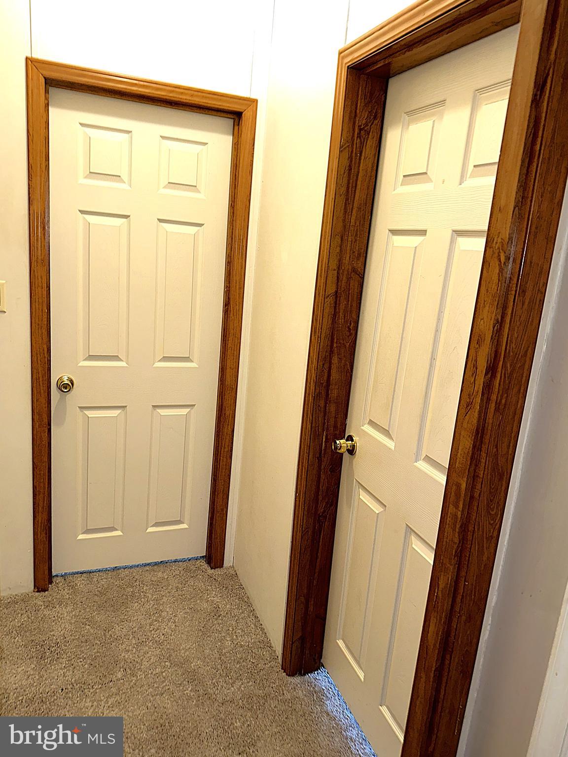 HOLIDAY MOBILE ESTATES - Residential