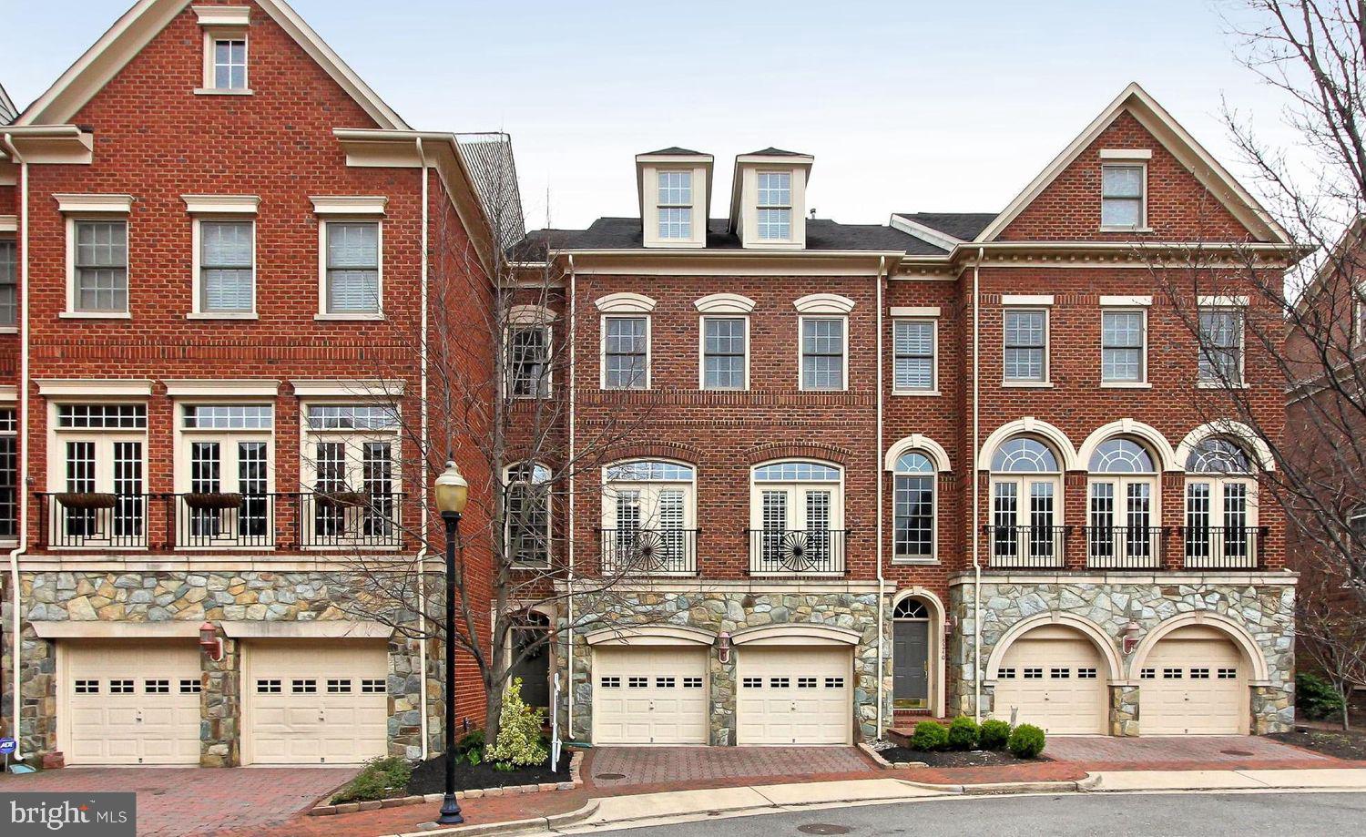 CAMERON STATION - Residential Lease