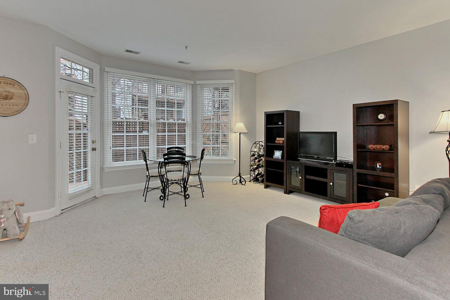 CAMERON STATION - Residential Lease