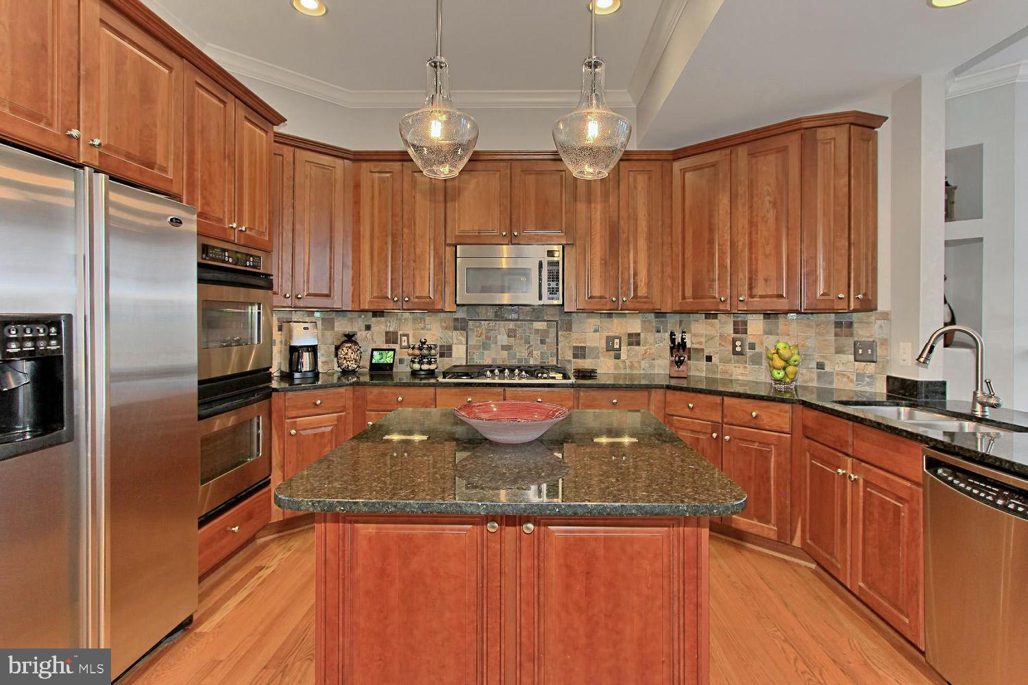 CAMERON STATION - Residential Lease