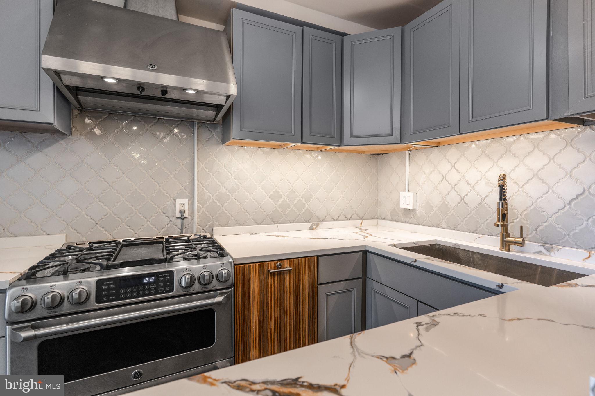 FOGGY BOTTOM - Residential Lease