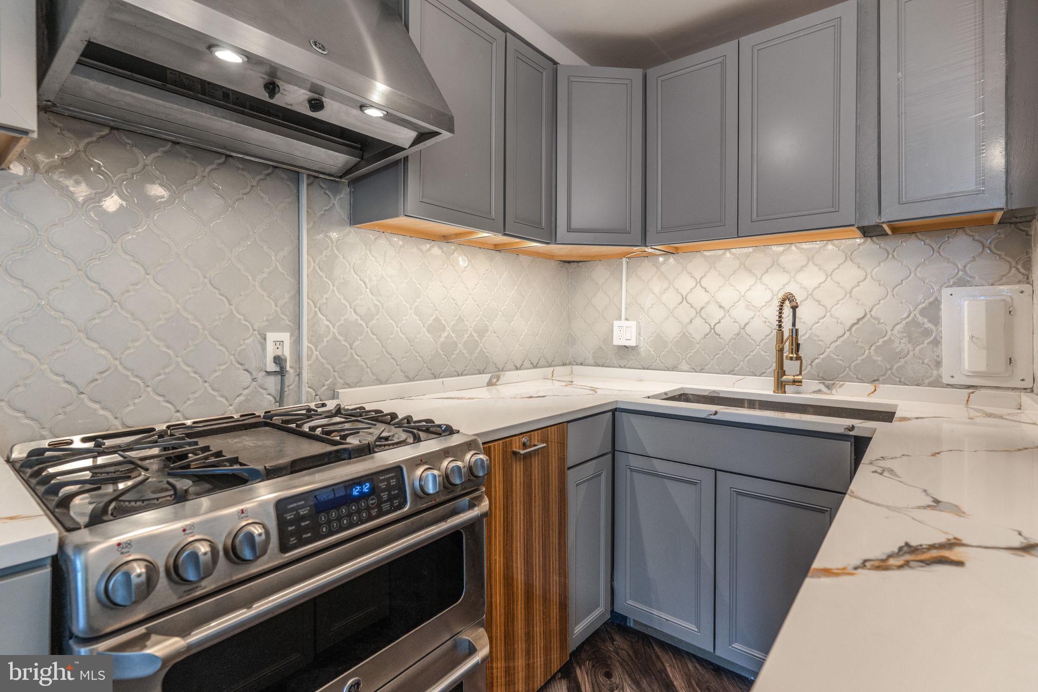 FOGGY BOTTOM - Residential Lease