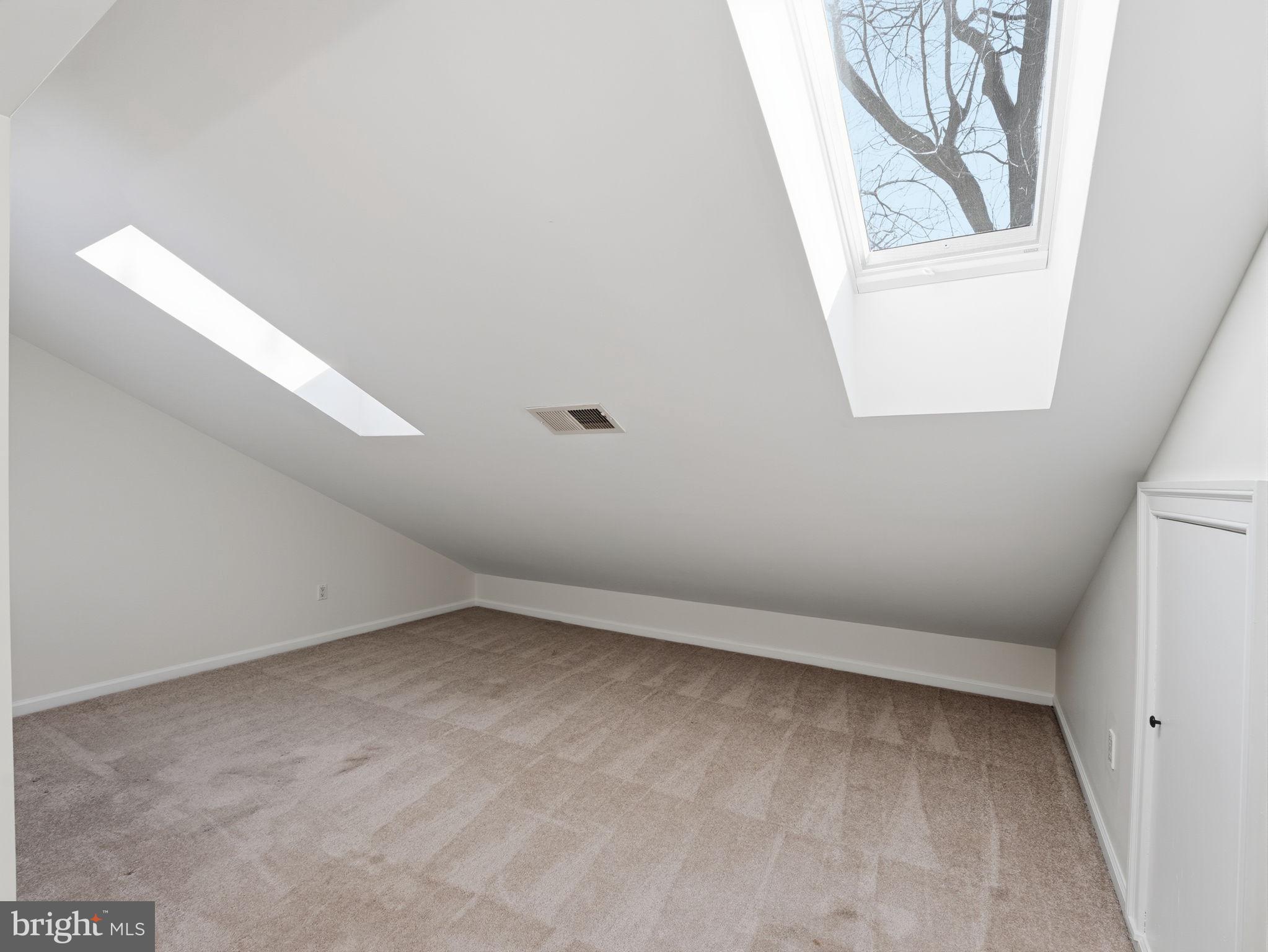 COBBDALE - Residential