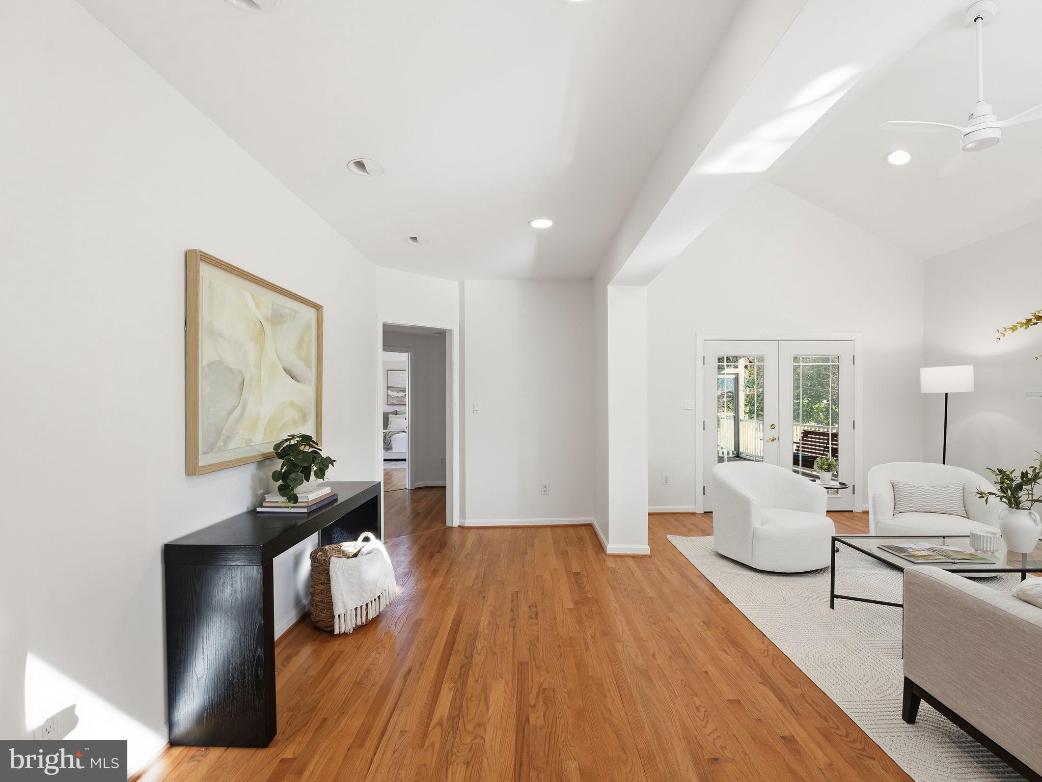 COBBDALE - Residential