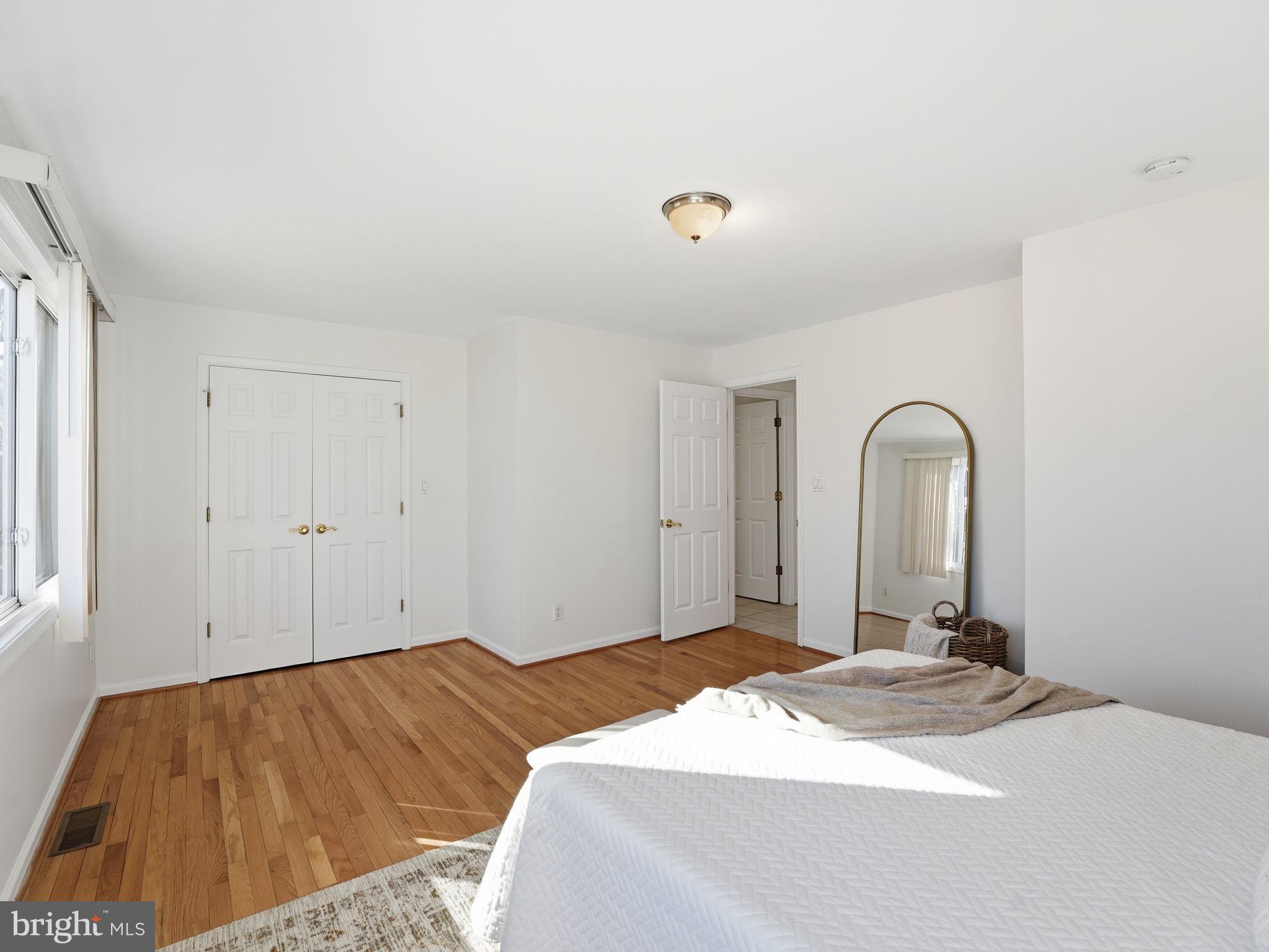 COBBDALE - Residential