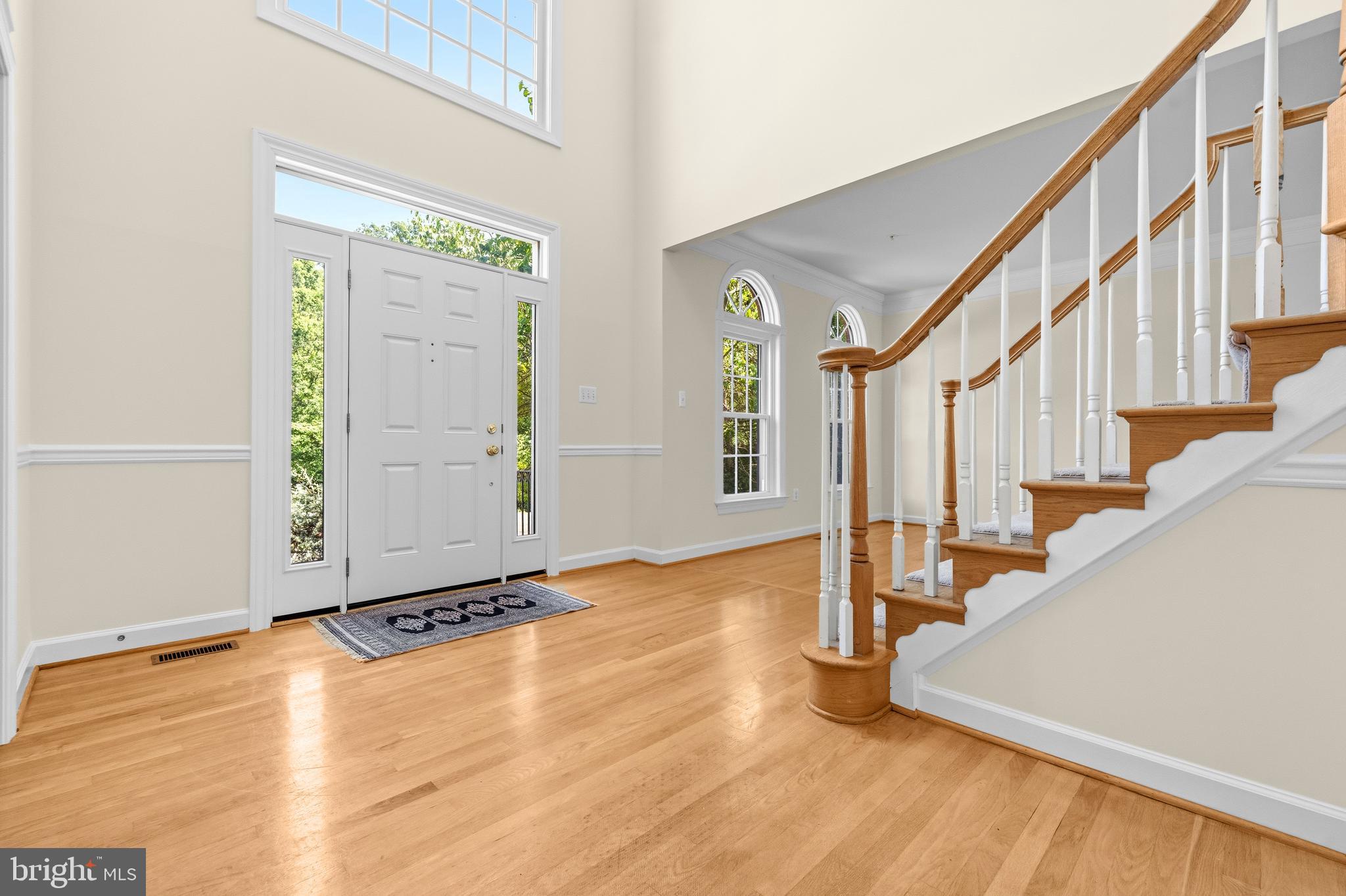 6914 WINTER LANE