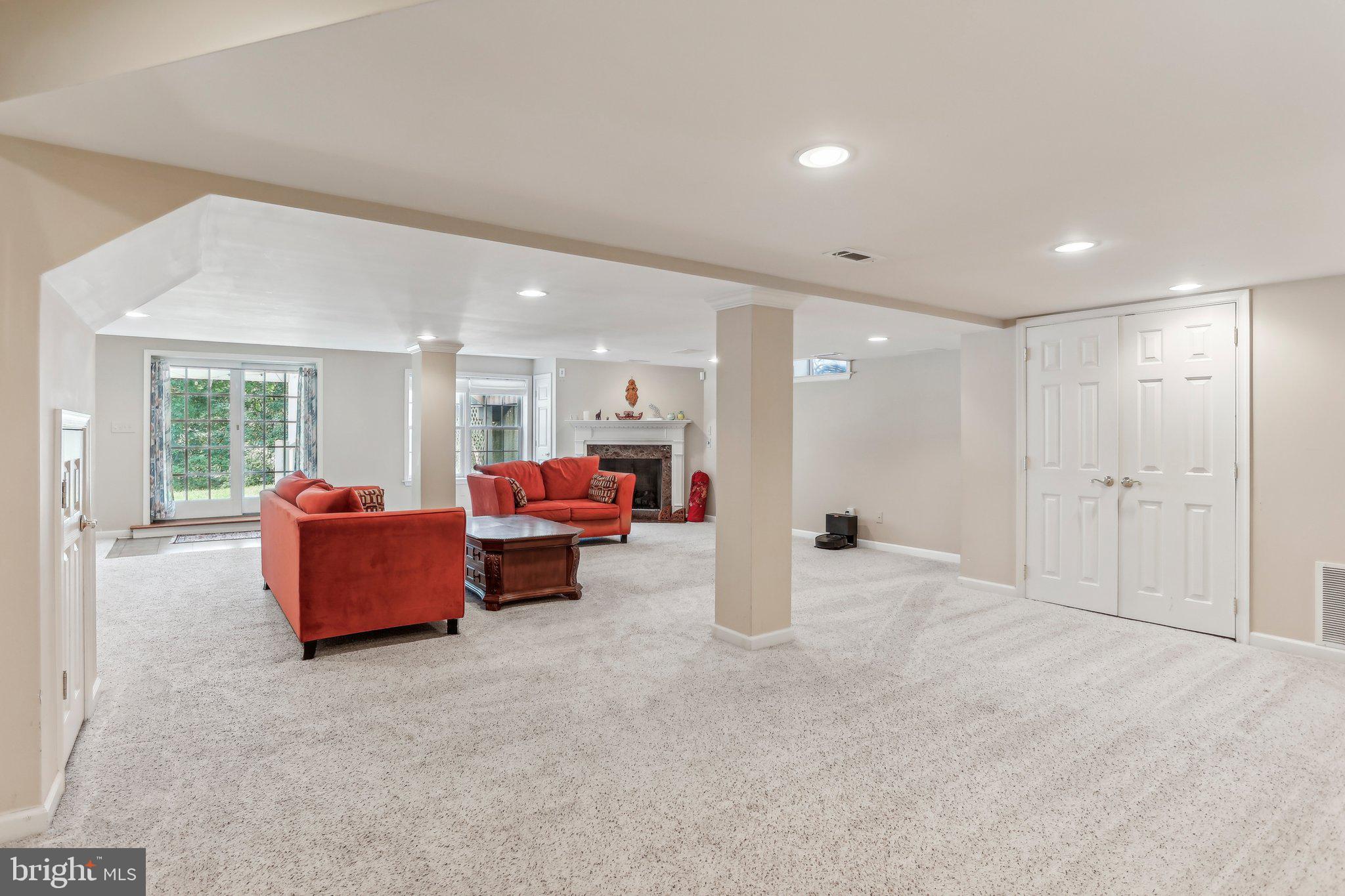 OVERLOOK AT TATTER - Residential