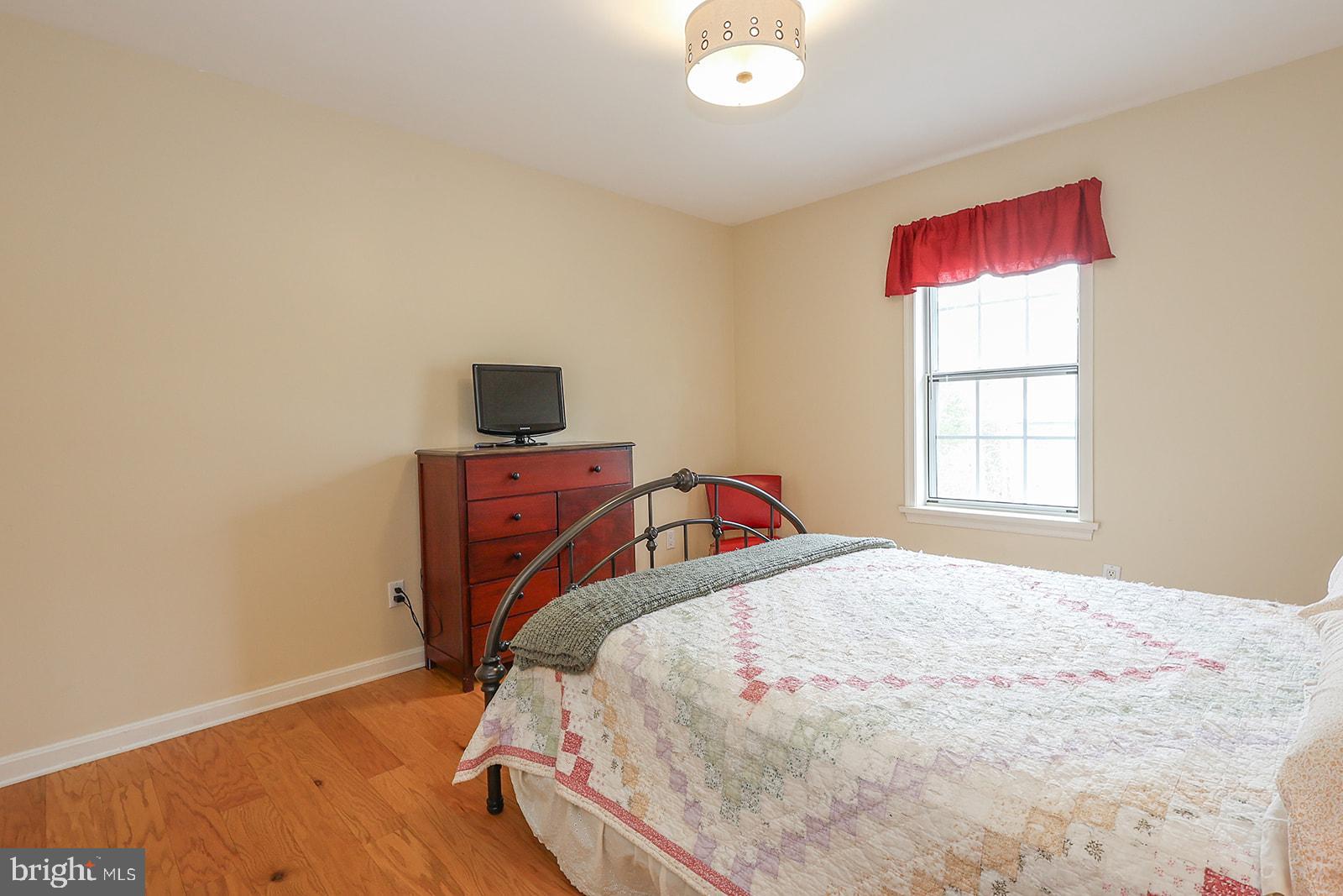 HICKORY NUT OF WILDEWOOD - Residential