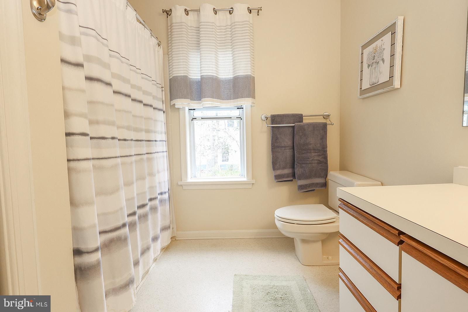 HICKORY NUT OF WILDEWOOD - Residential