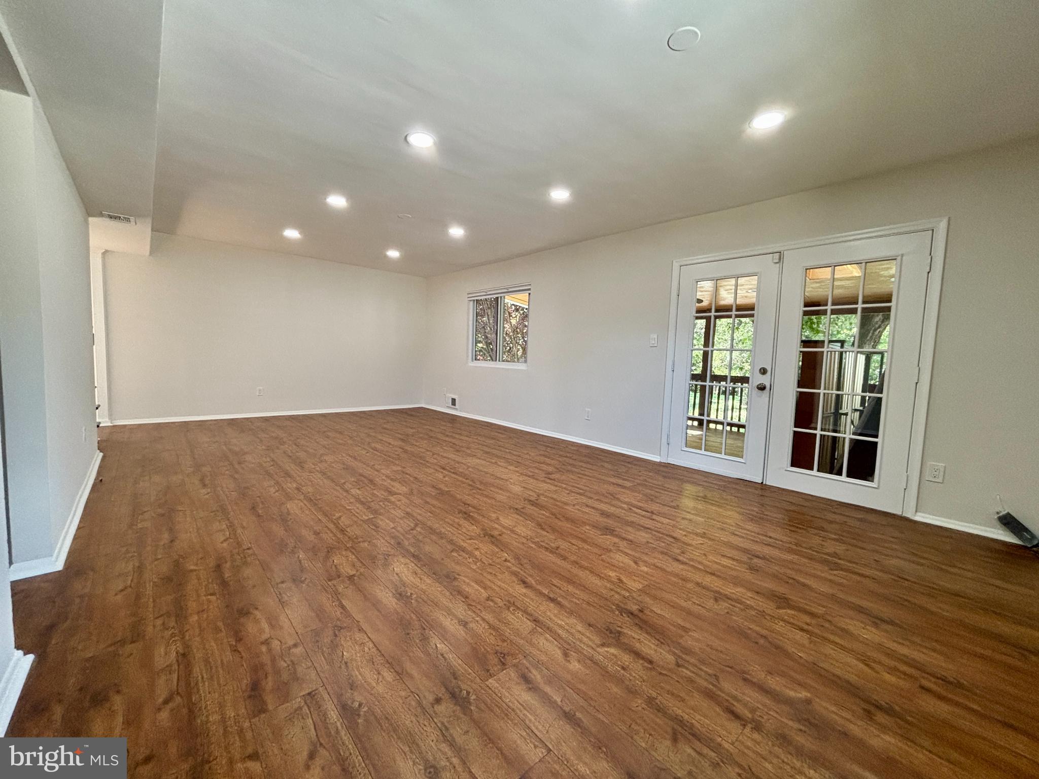 STERLING  PARK - Residential