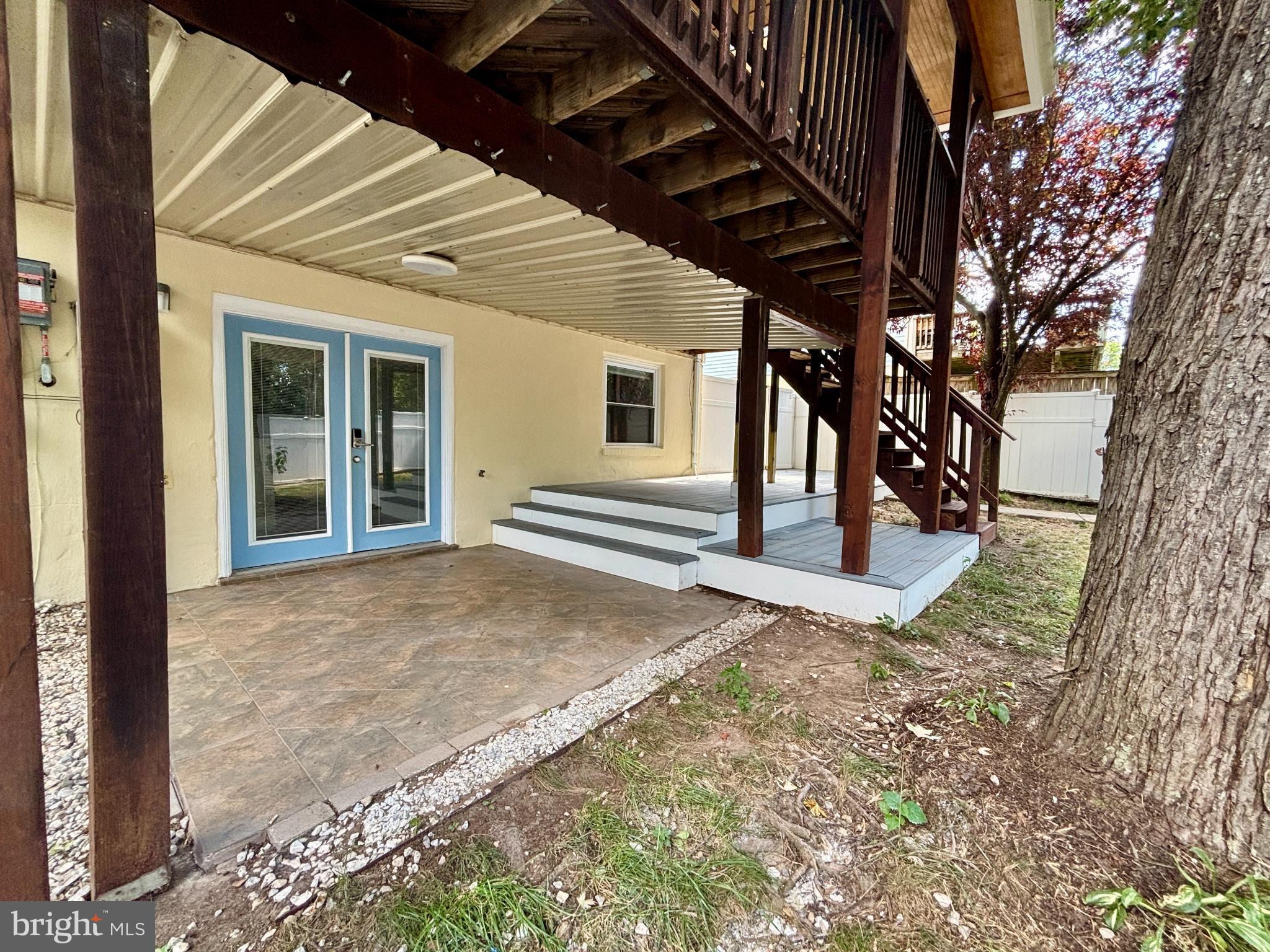 STERLING  PARK - Residential