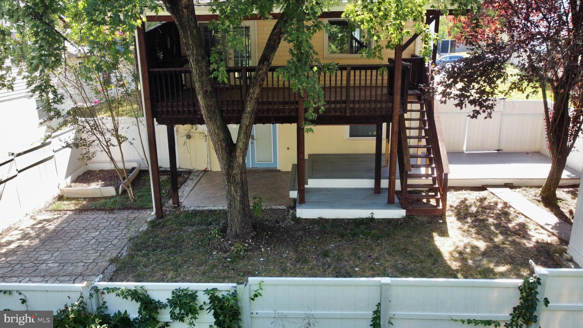 STERLING  PARK - Residential