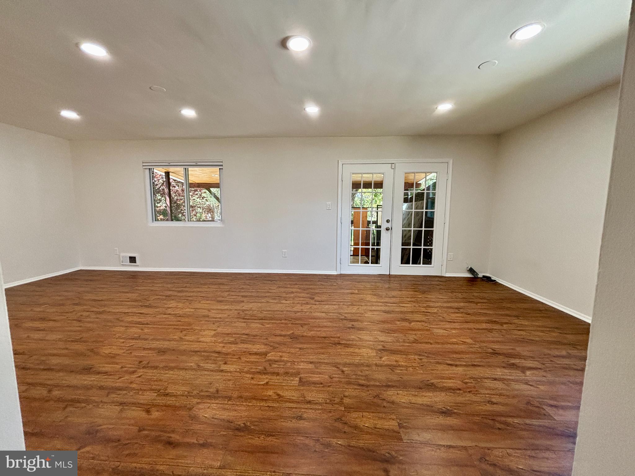 STERLING  PARK - Residential