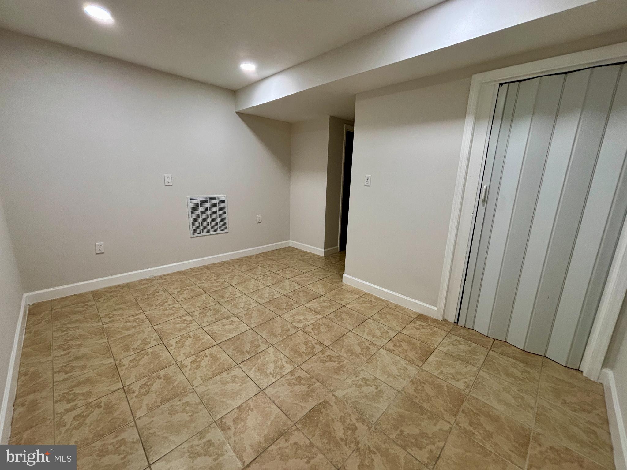 STERLING  PARK - Residential