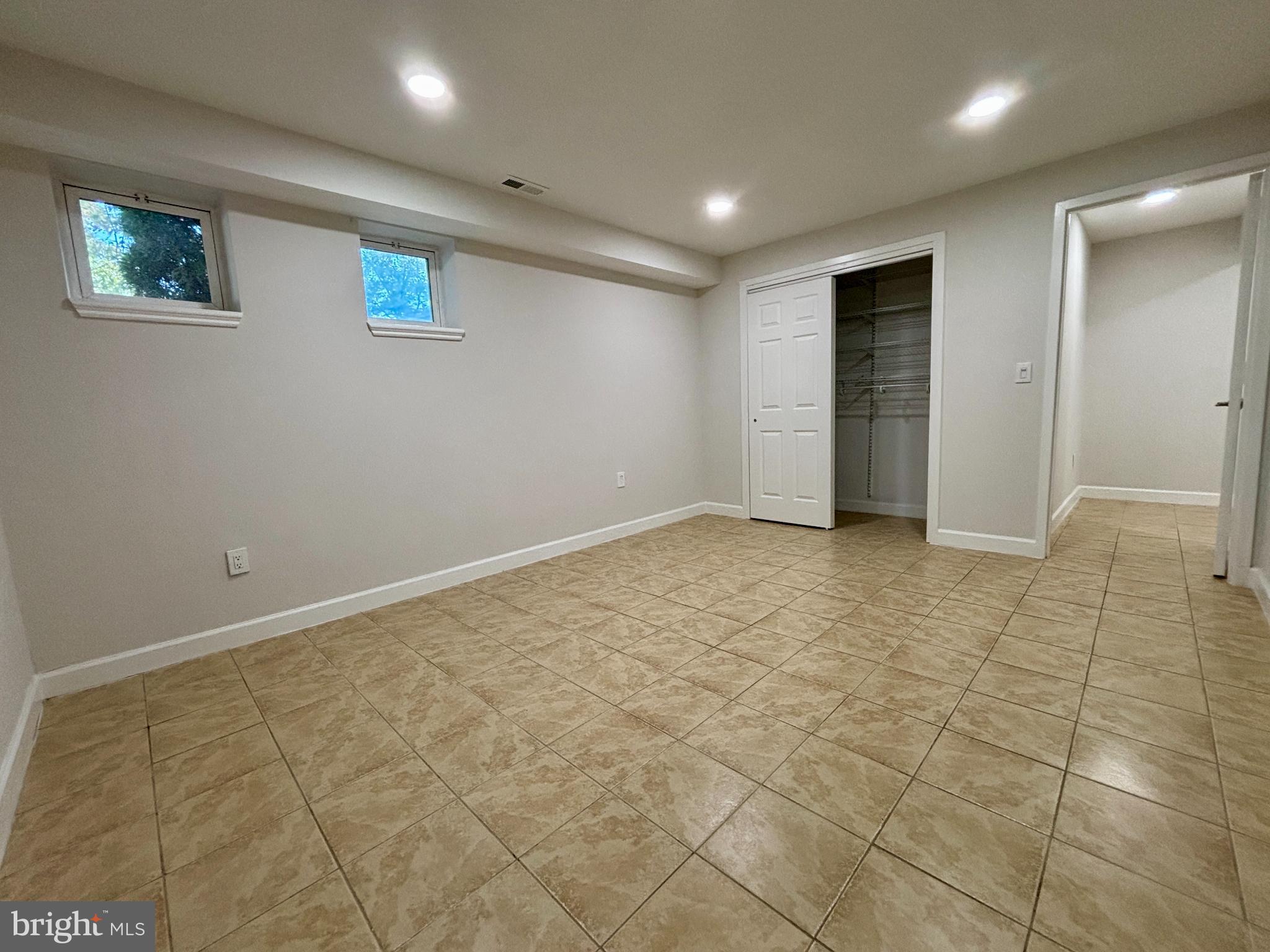 STERLING  PARK - Residential