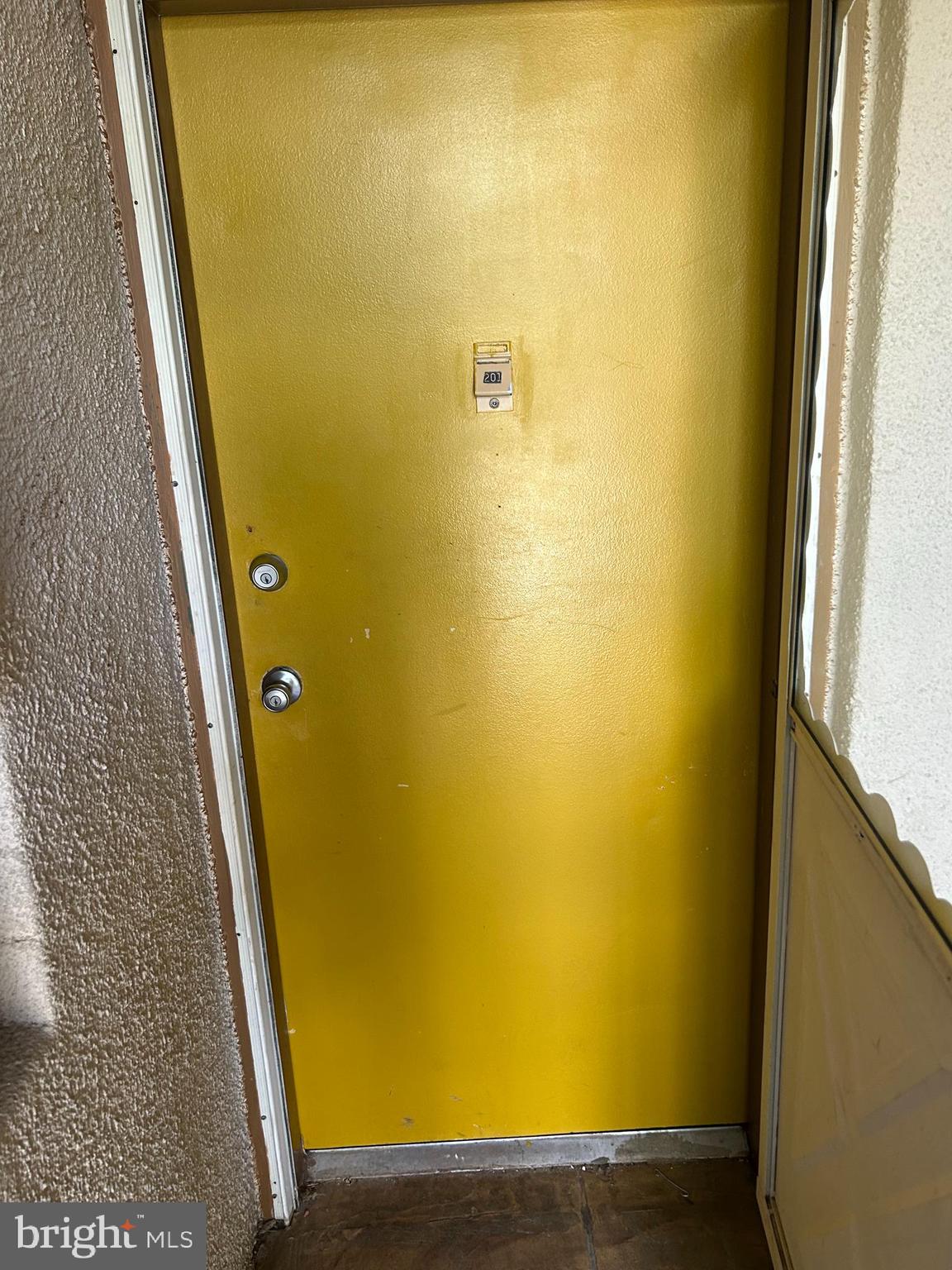 354 GATEWATER COURT 201