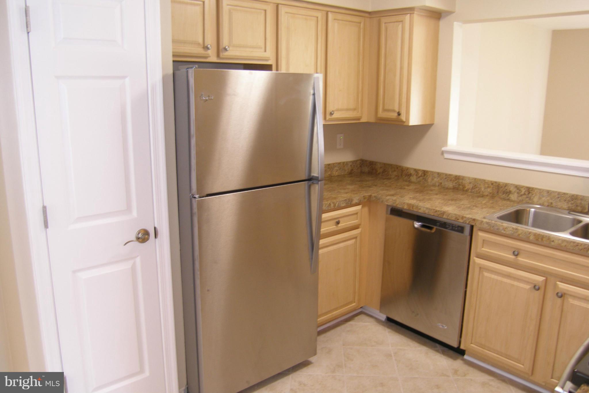 WILLIAMSBURG VILLAGE - Residential Lease