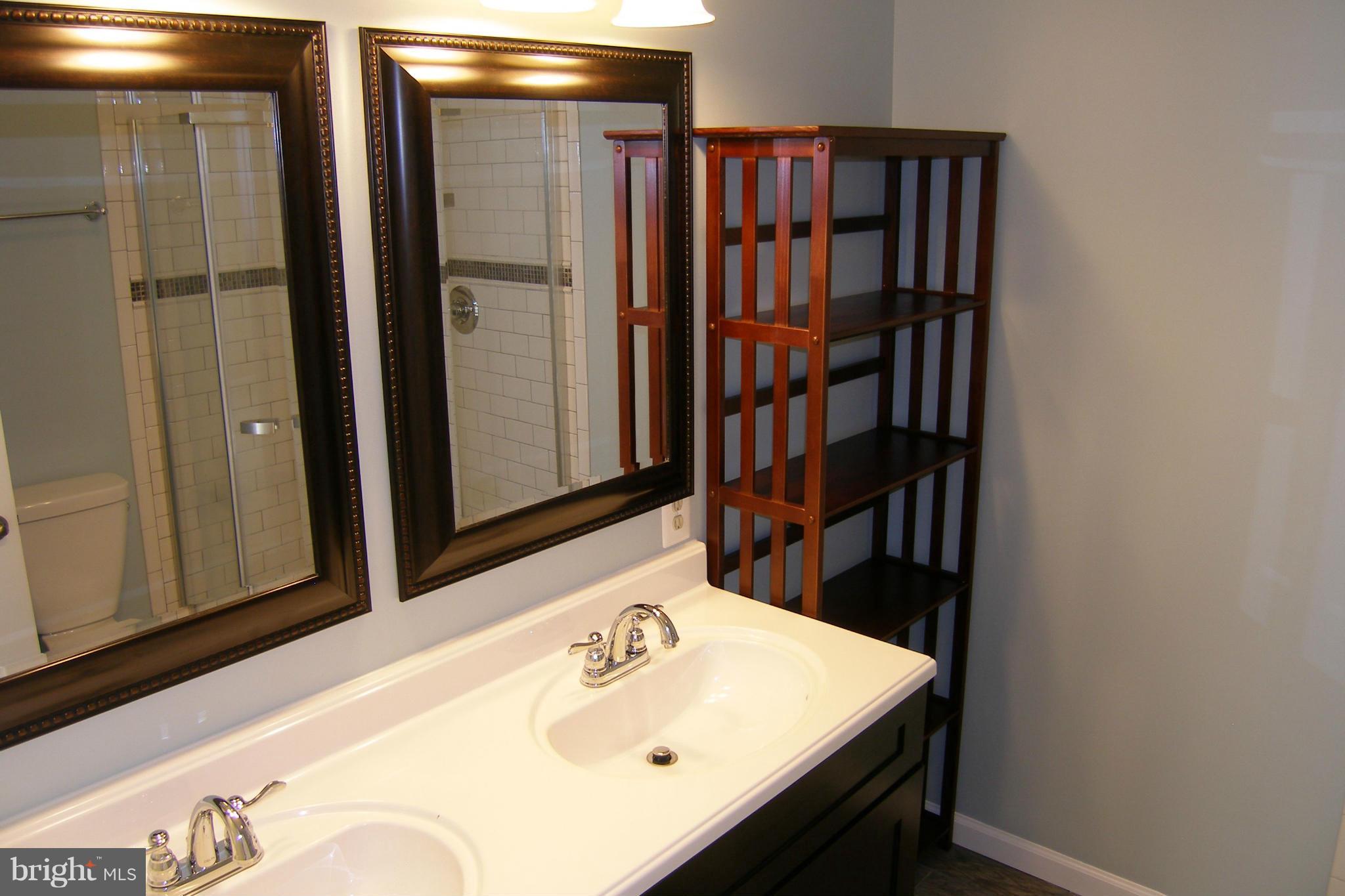 WILLIAMSBURG VILLAGE - Residential Lease