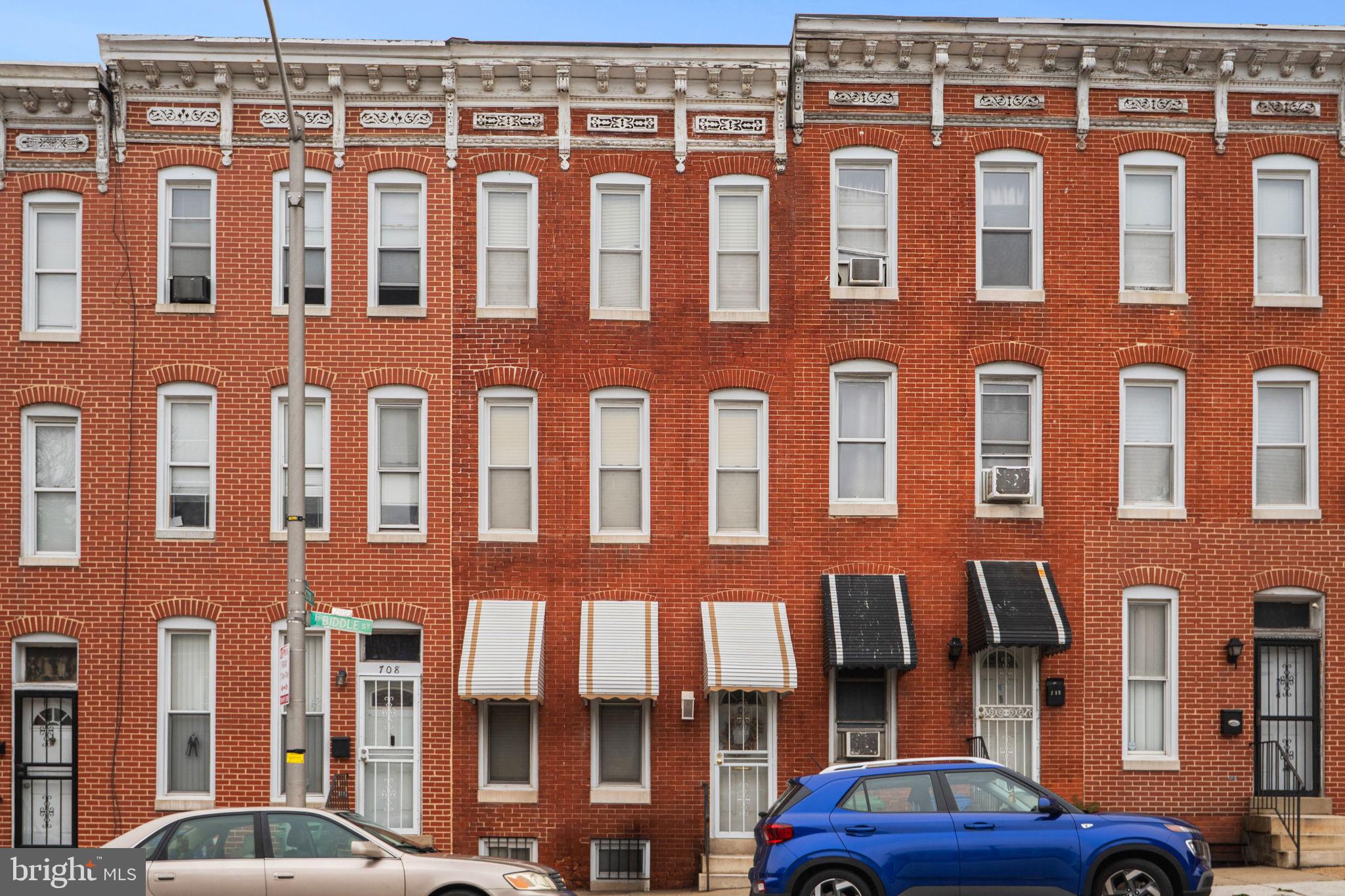 JOHNSTON SQUARE - Residential