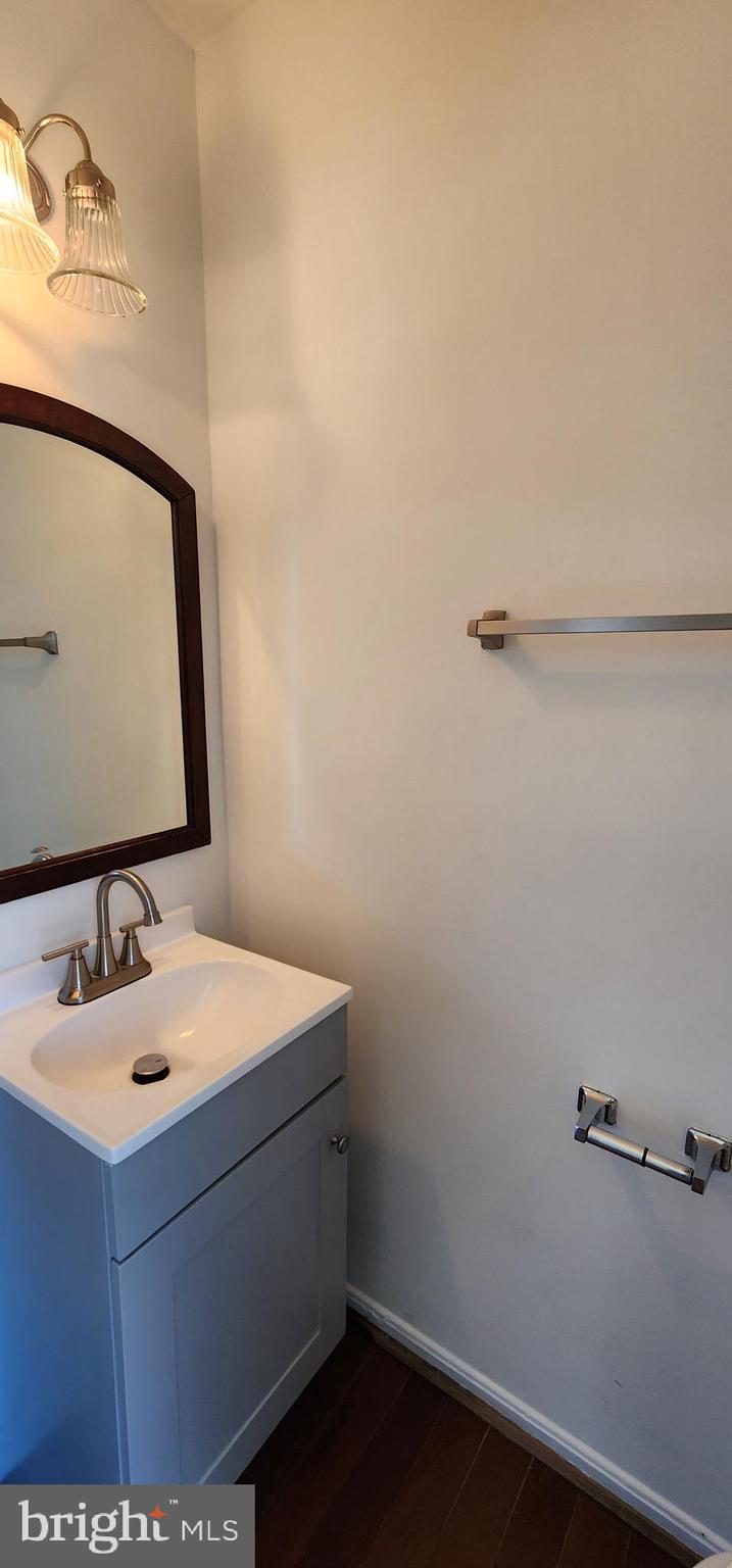 CLIFTON CREST - Residential Lease