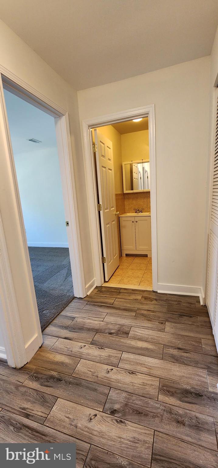 CLIFTON CREST - Residential Lease