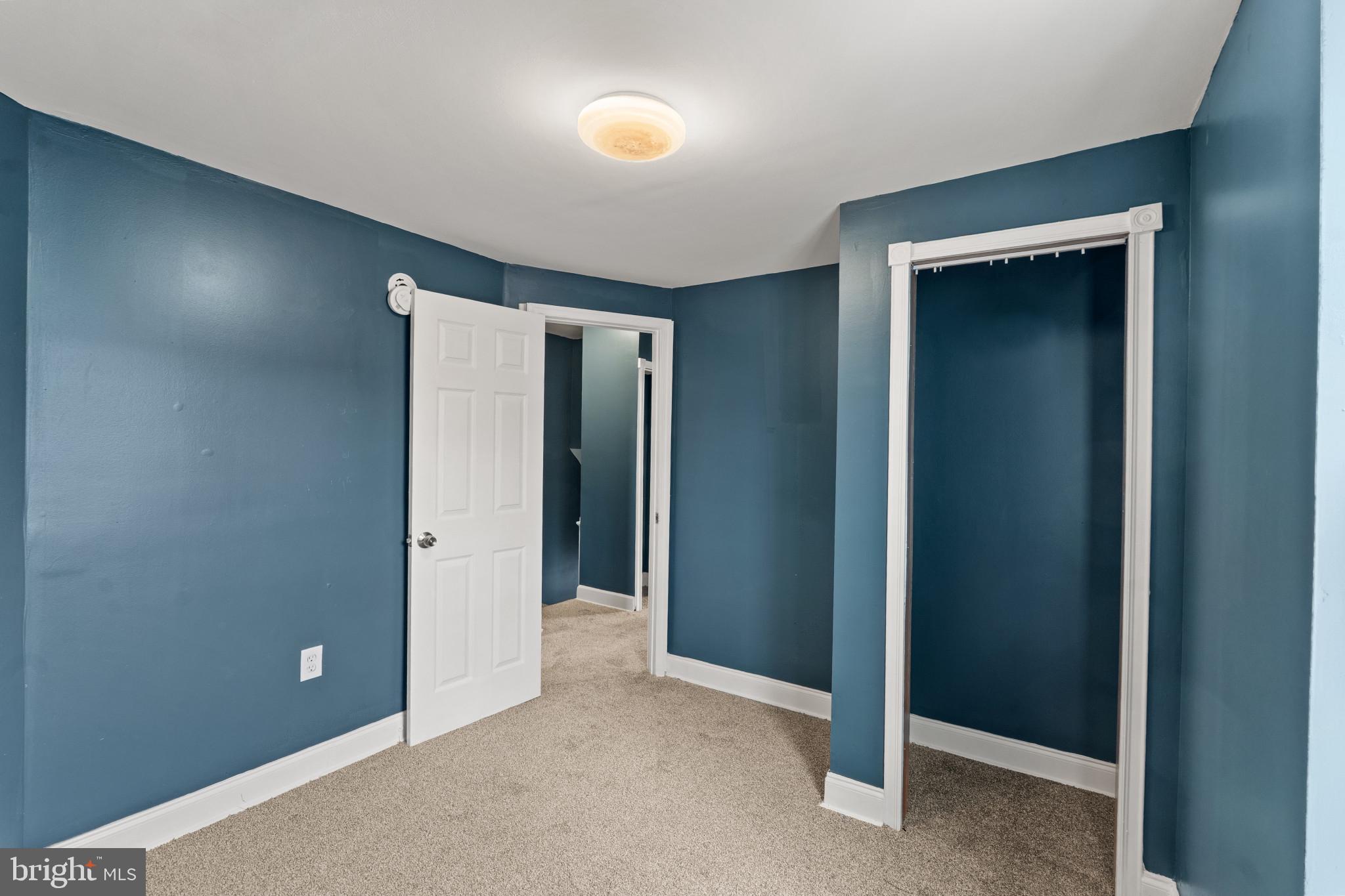 EAST BALTIMORE MIDWAY - Residential