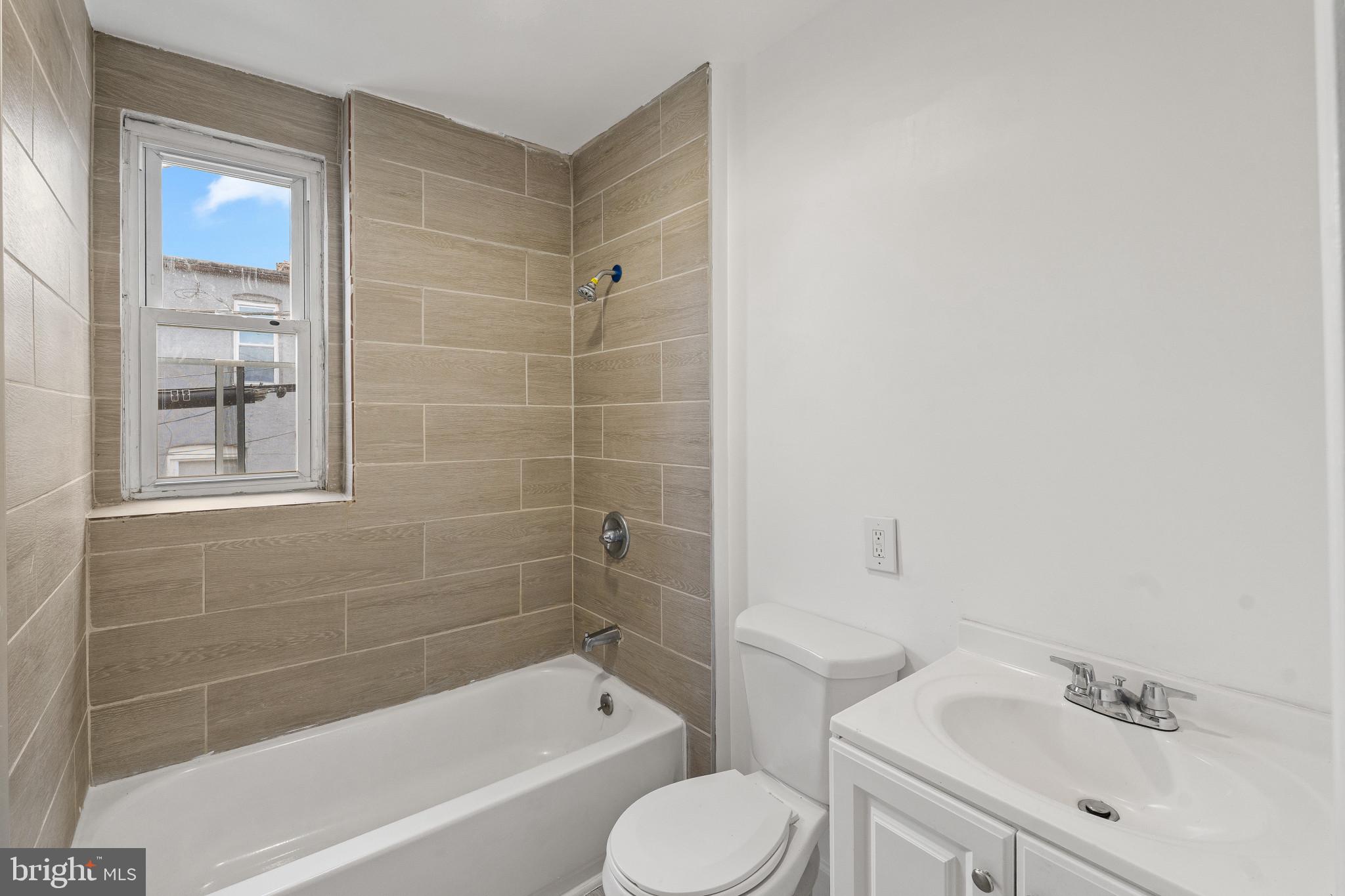 EAST BALTIMORE MIDWAY - Residential