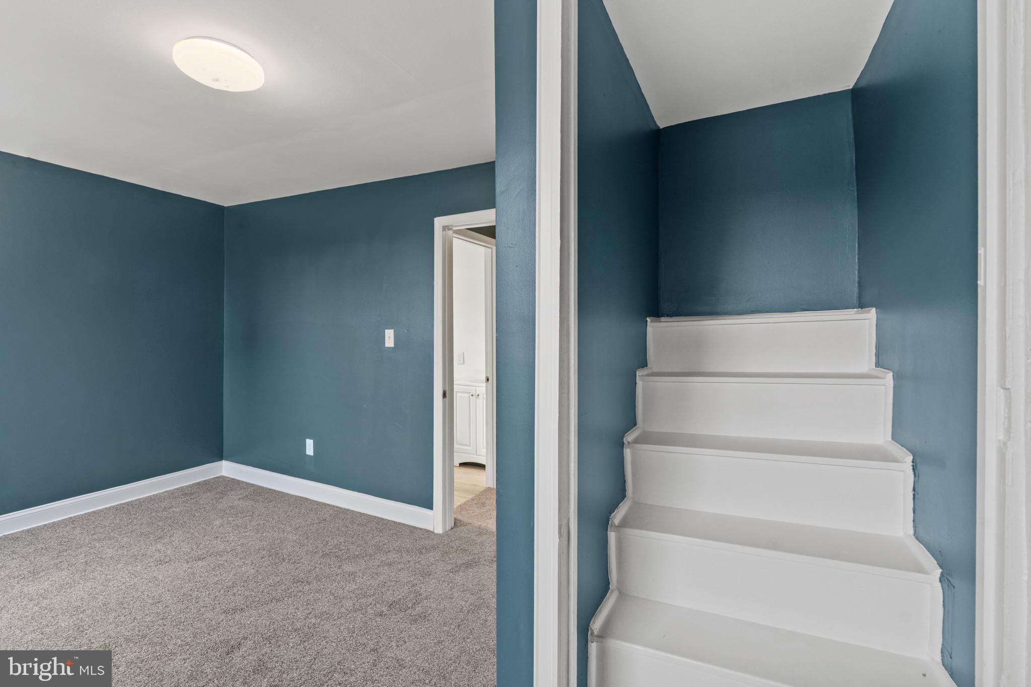 EAST BALTIMORE MIDWAY - Residential