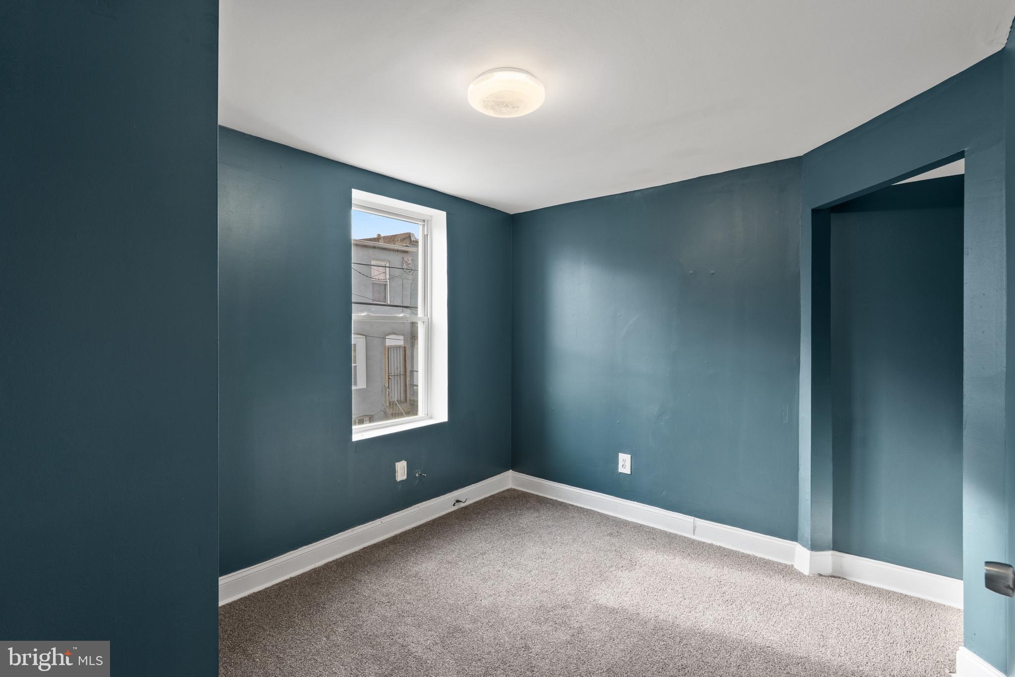 EAST BALTIMORE MIDWAY - Residential