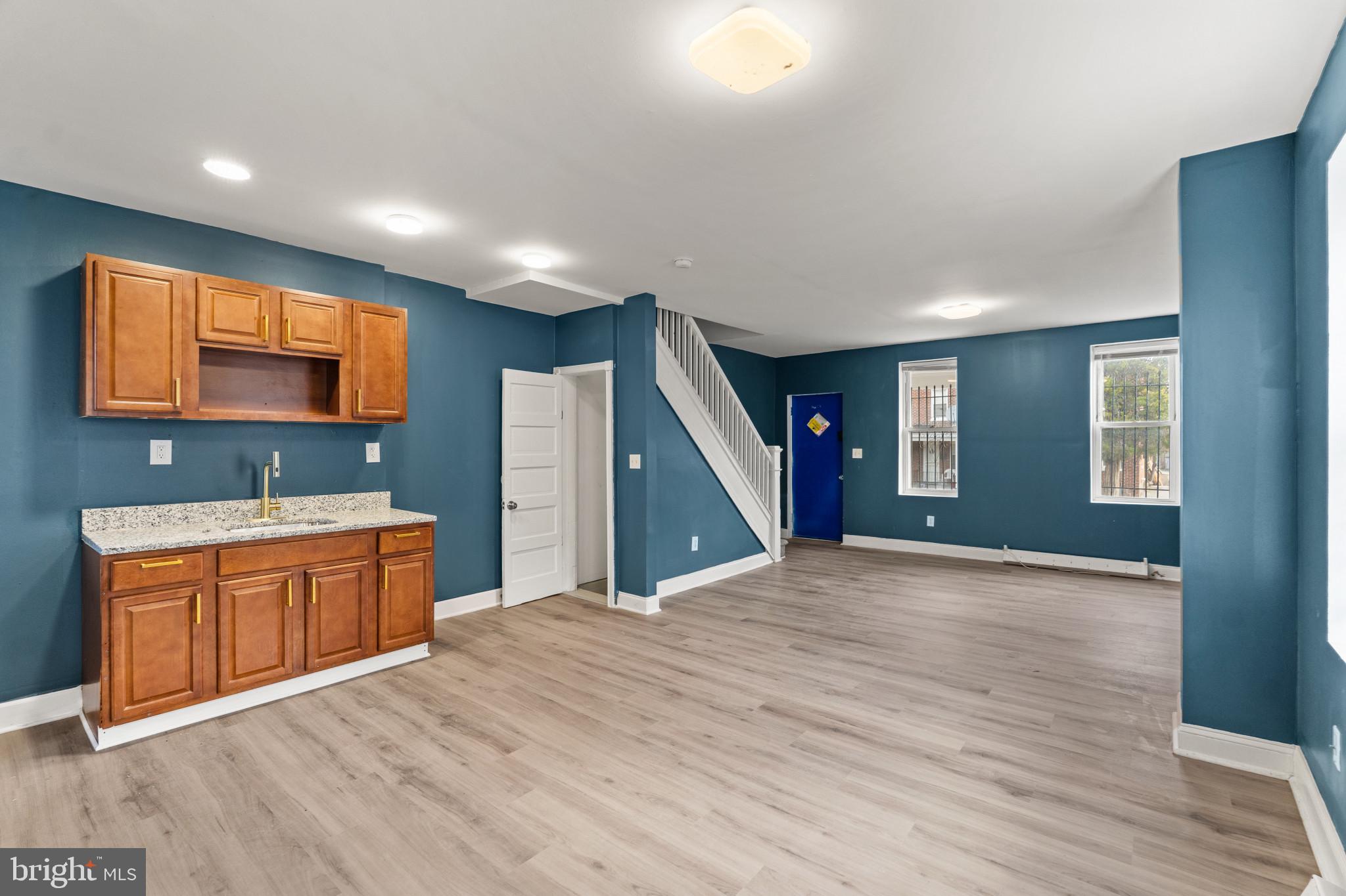 EAST BALTIMORE MIDWAY - Residential