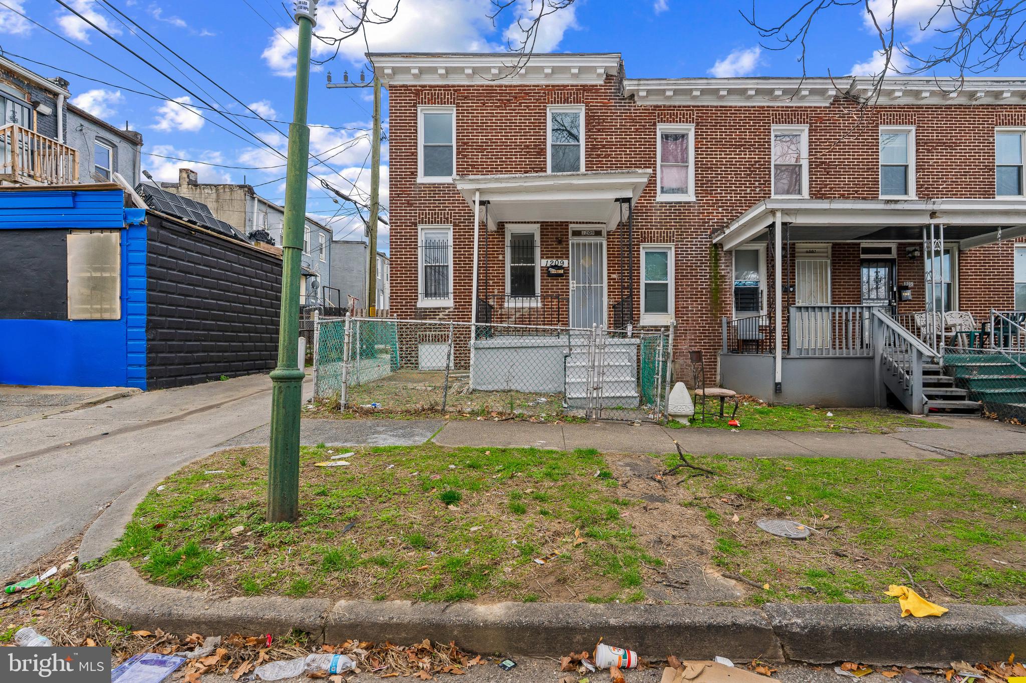 EAST BALTIMORE MIDWAY - Residential