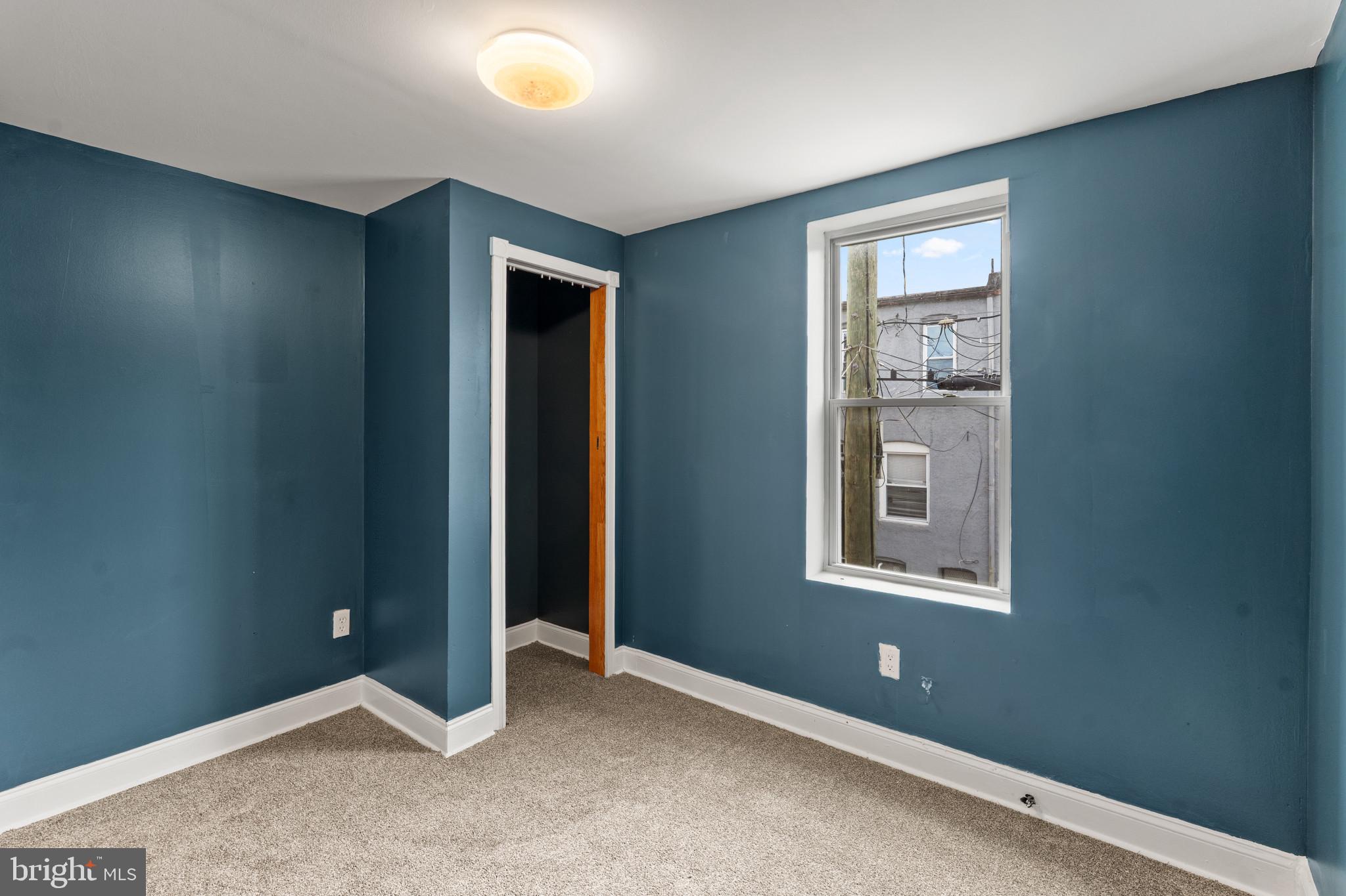 EAST BALTIMORE MIDWAY - Residential