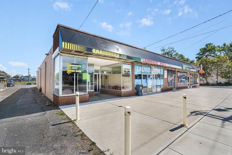 Photo of 667 High Street, BURLINGTON, NJ 08016 (MLS # NJBL2096204)