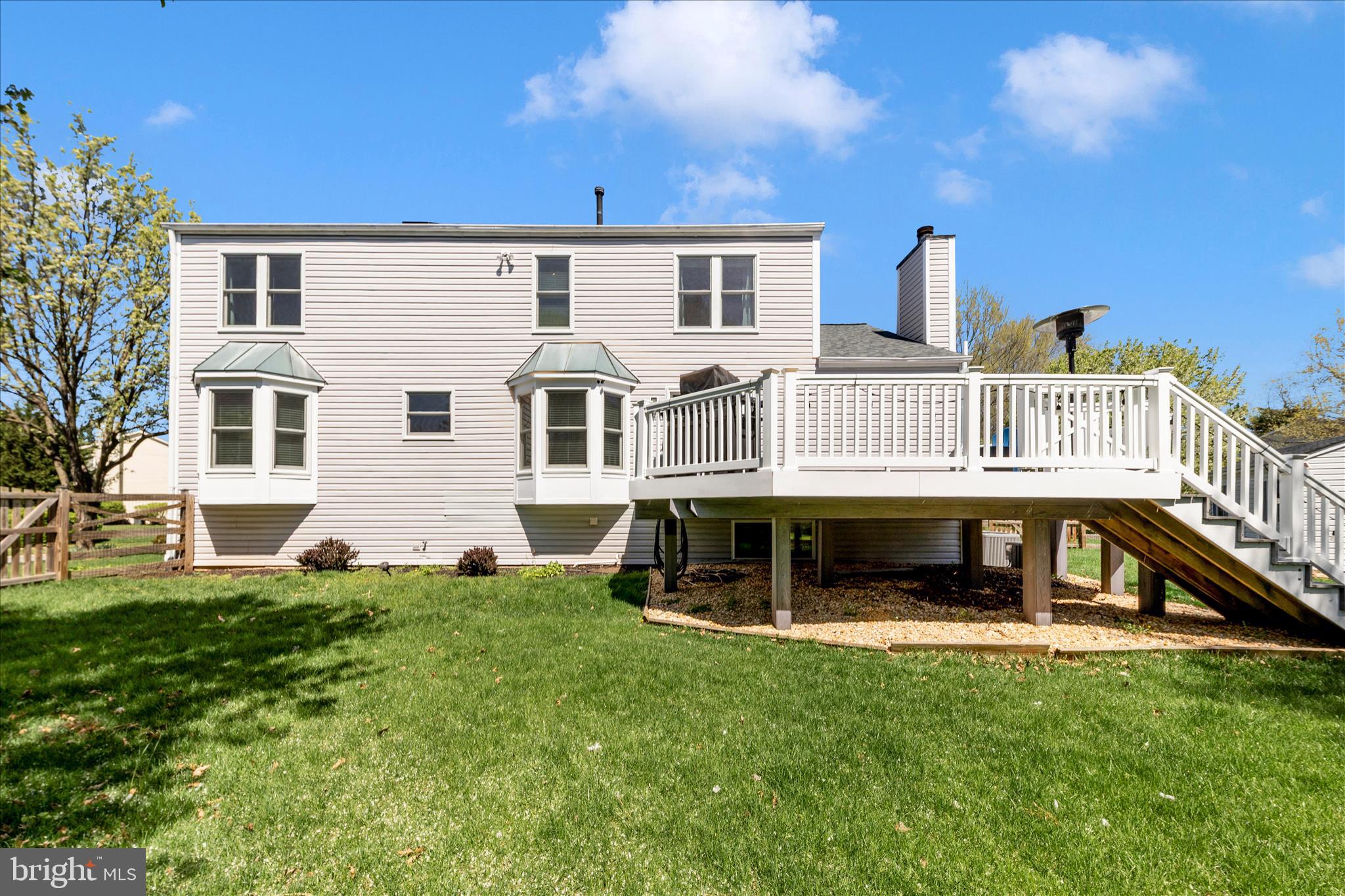 SENECA CHASE - Residential