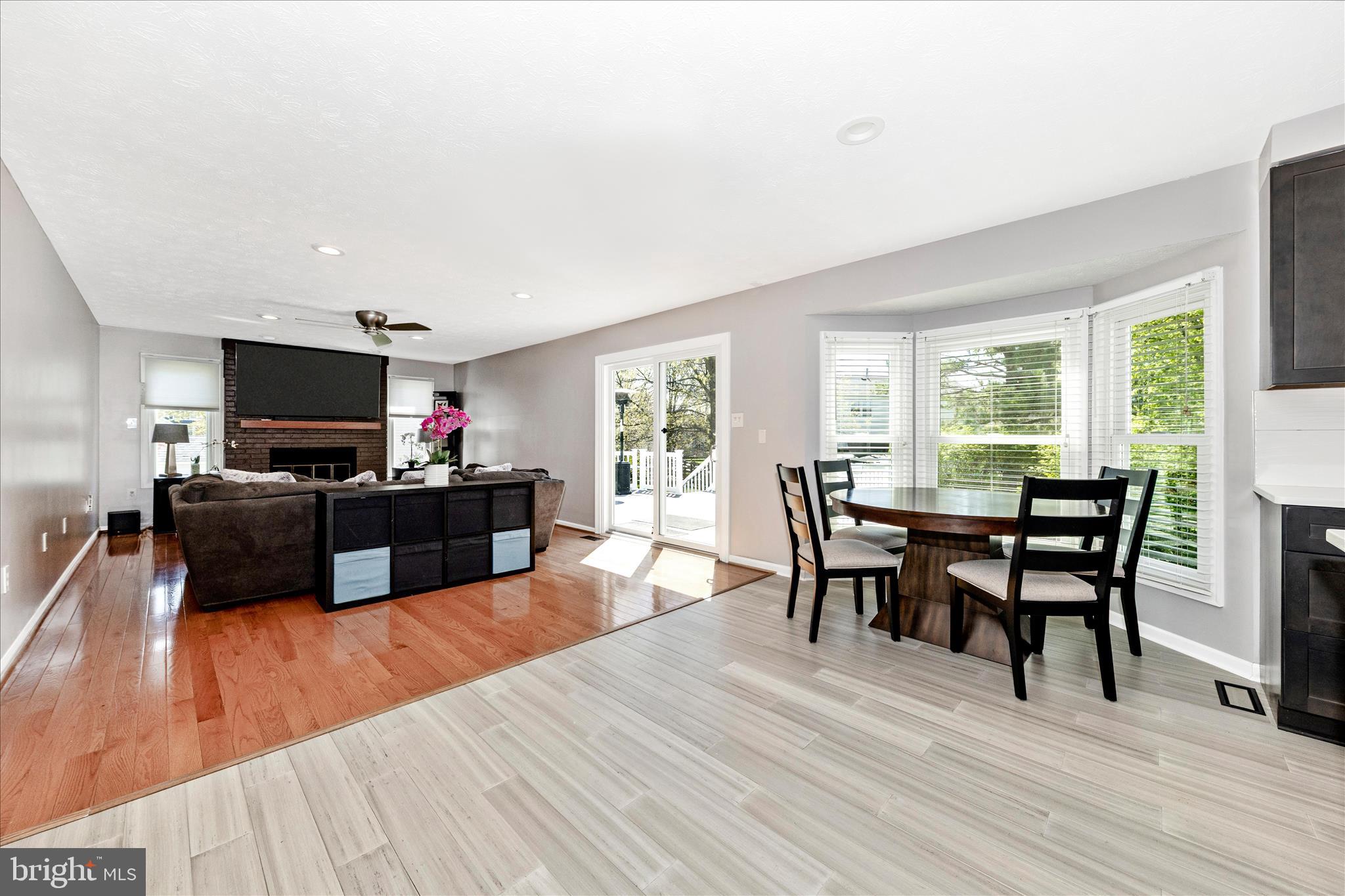 SENECA CHASE - Residential