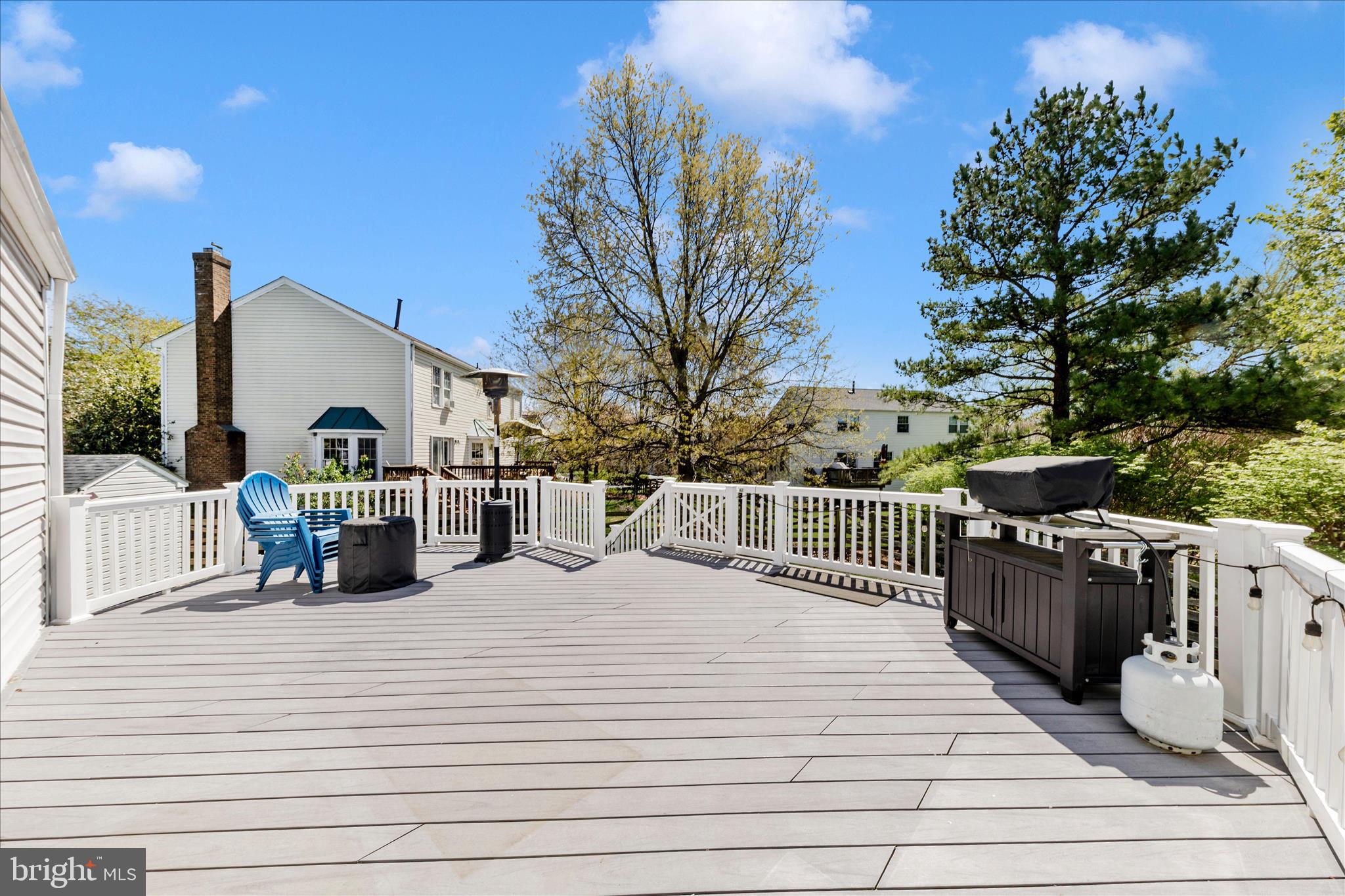 SENECA CHASE - Residential