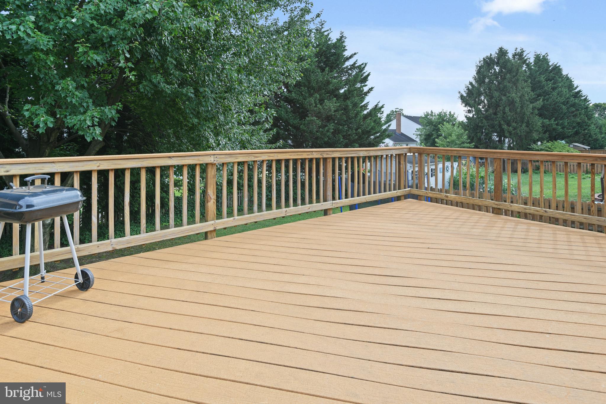 GLADE MANOR - Residential