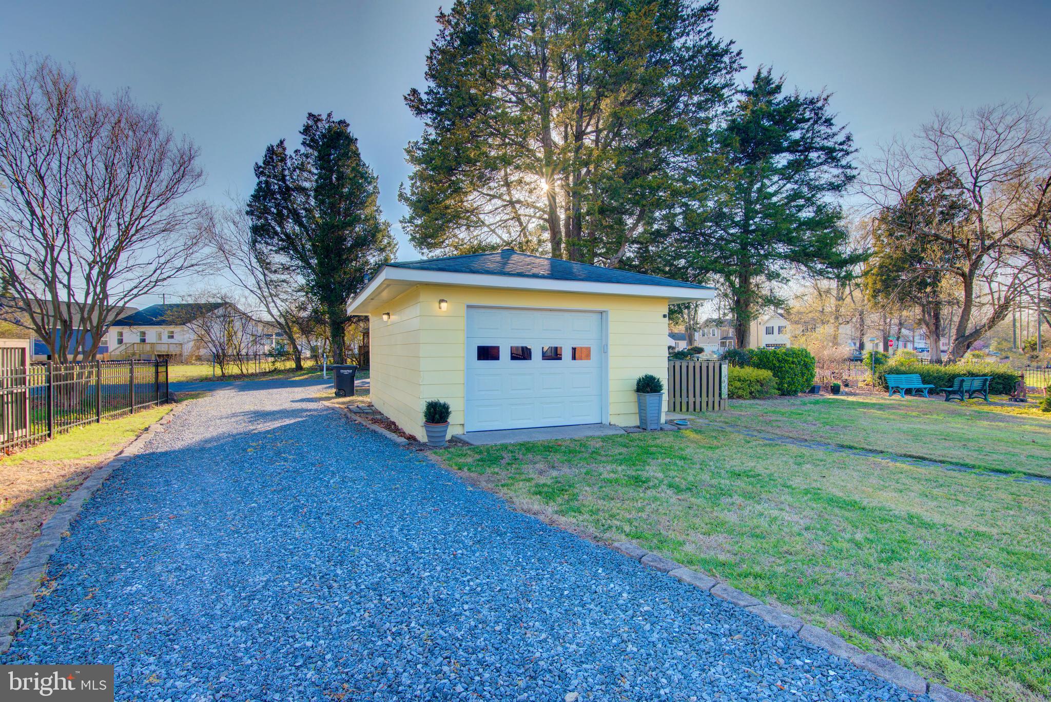 TOWN OF COLONIAL BEACH - Residential