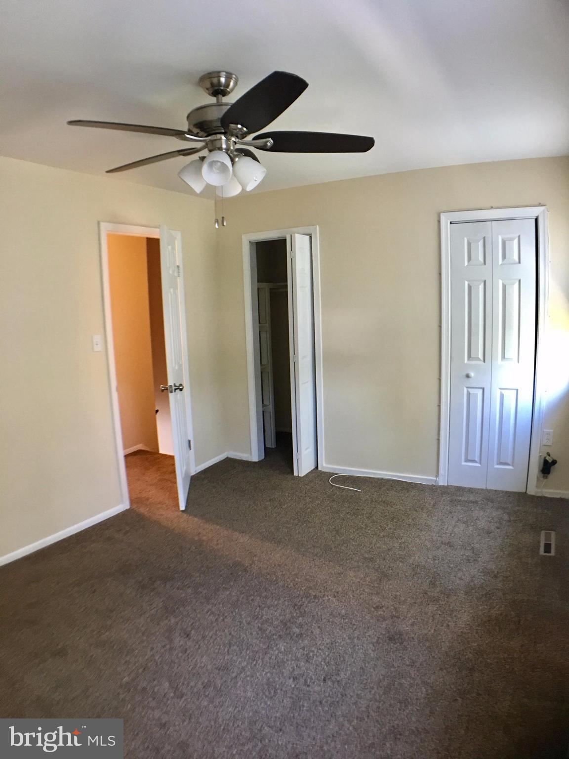 HARFORD SQUARE - Residential