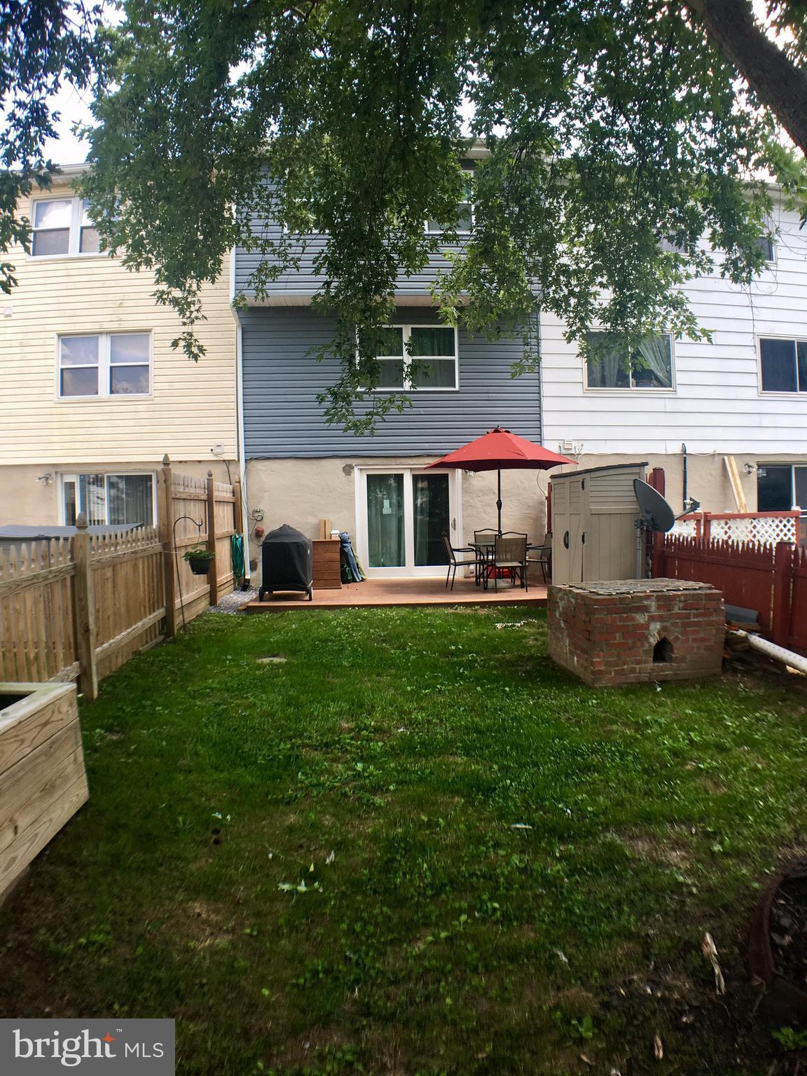 HARFORD SQUARE - Residential