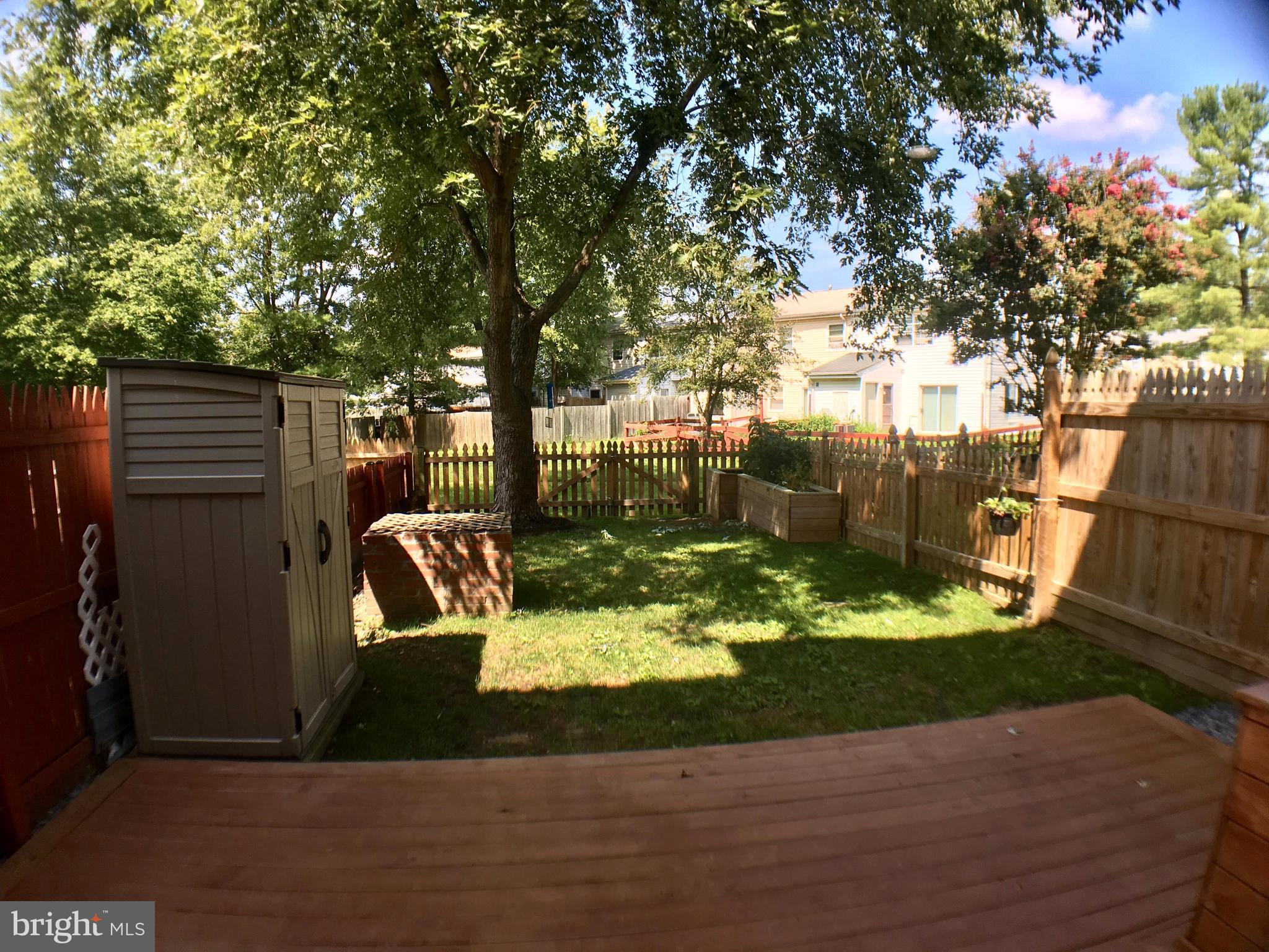 HARFORD SQUARE - Residential