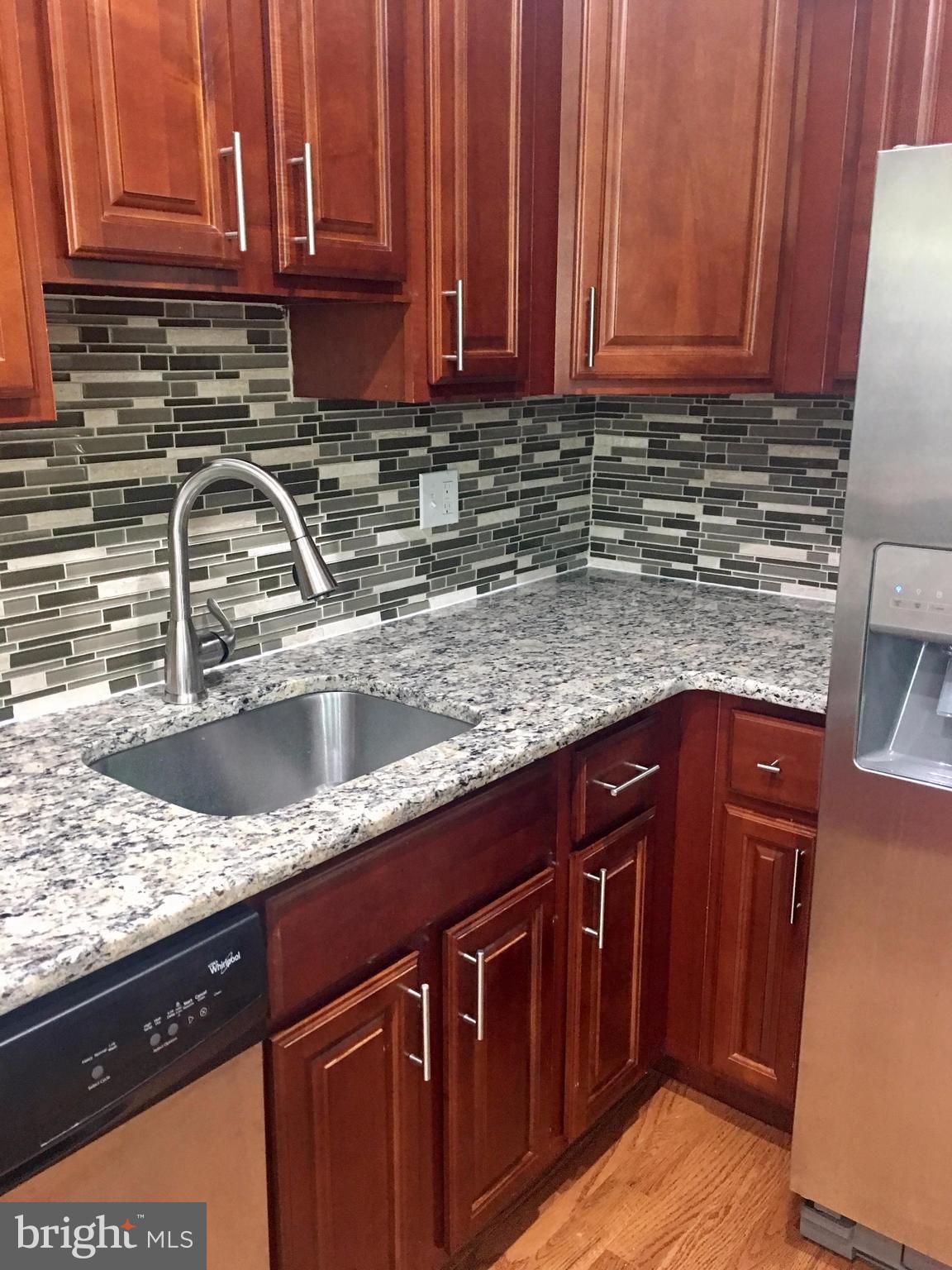 HARFORD SQUARE - Residential